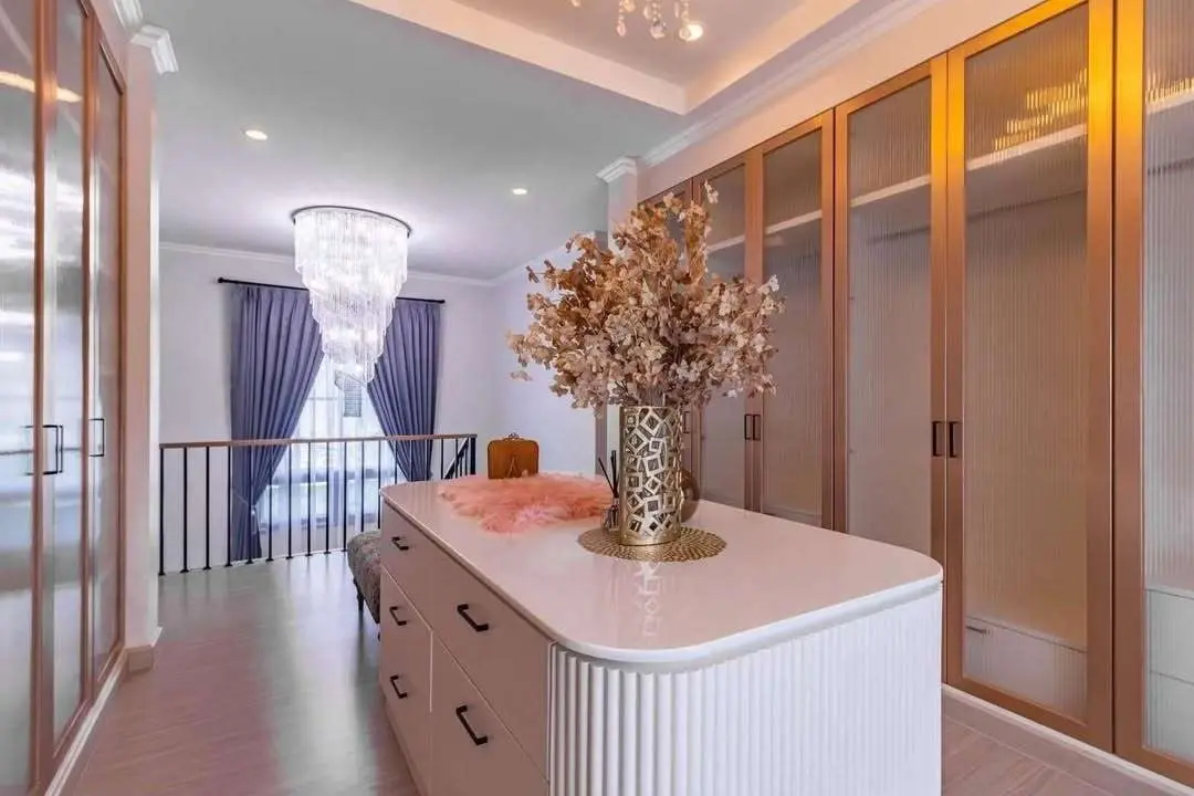 Luxury Pool Villa with Lake View – Koh Kaew, Phuket
