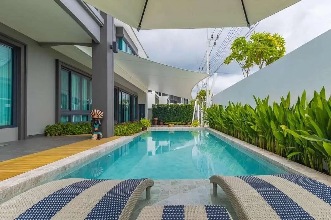 Luxury Pool Villa with Lake View – Koh Kaew, Phuket