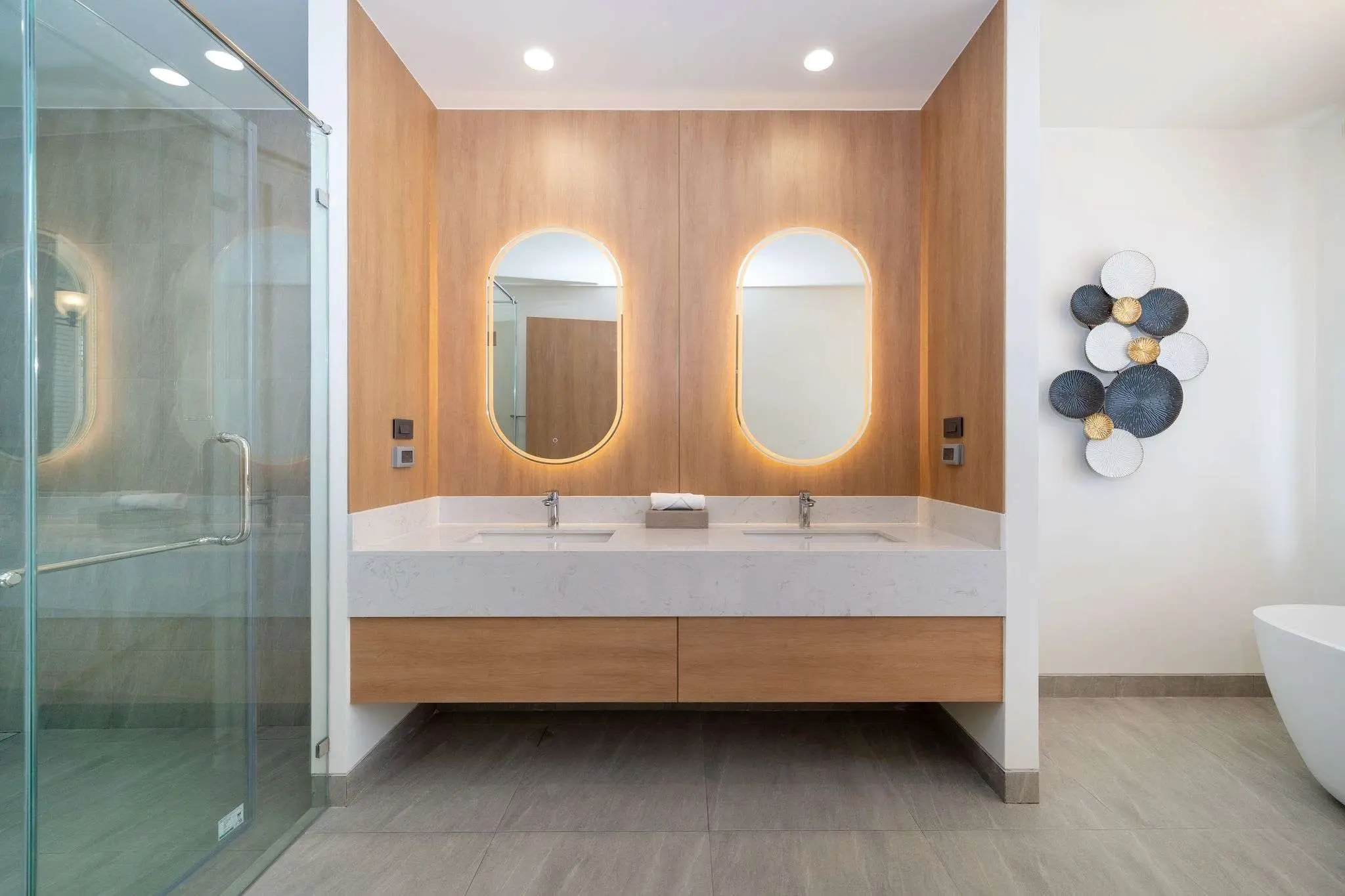 Luxury 4-Bedroom Pool Villas in Bangtao For Rent