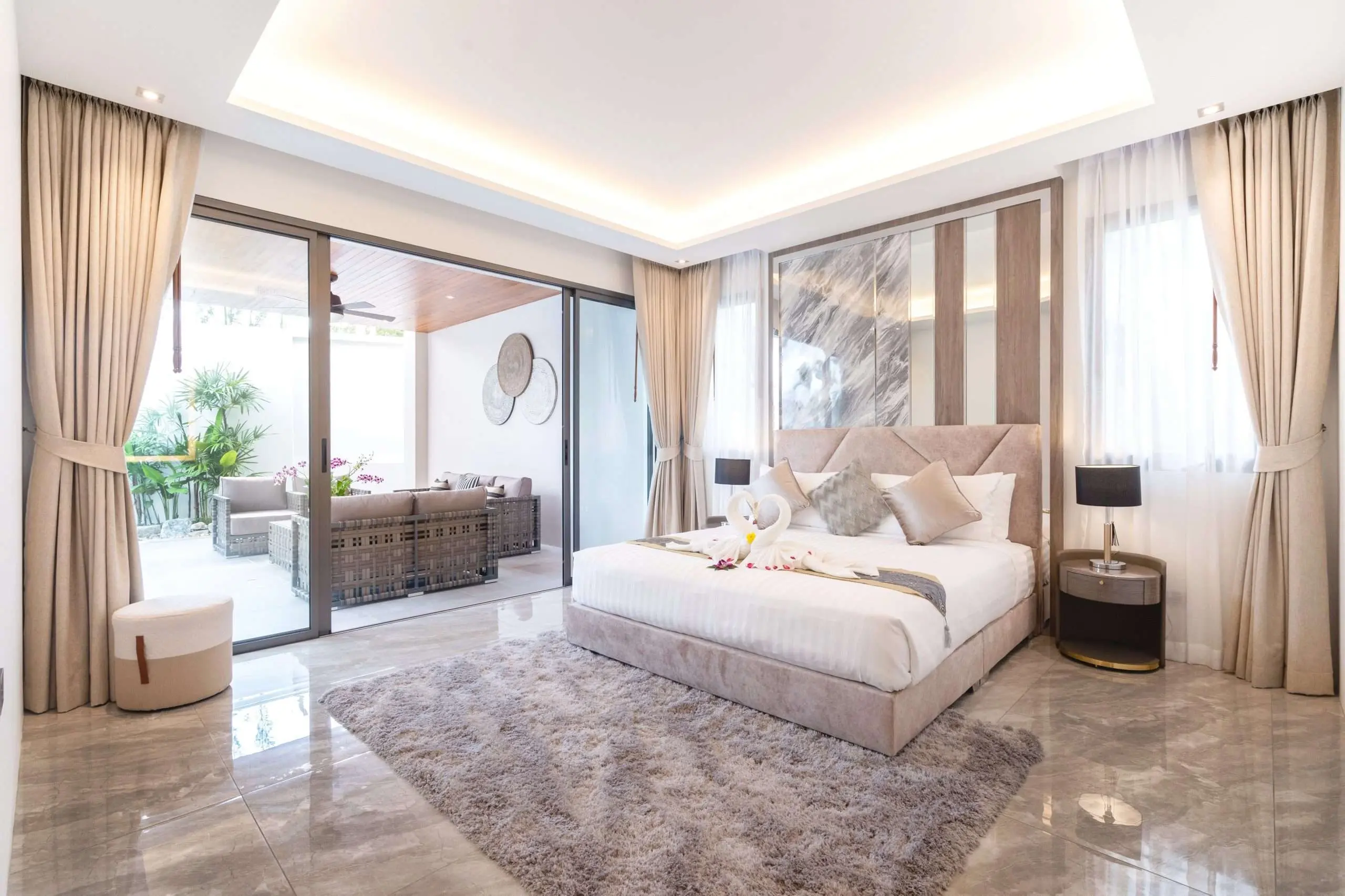 Modern Luxury Pool Villas in Prime Phuket Location