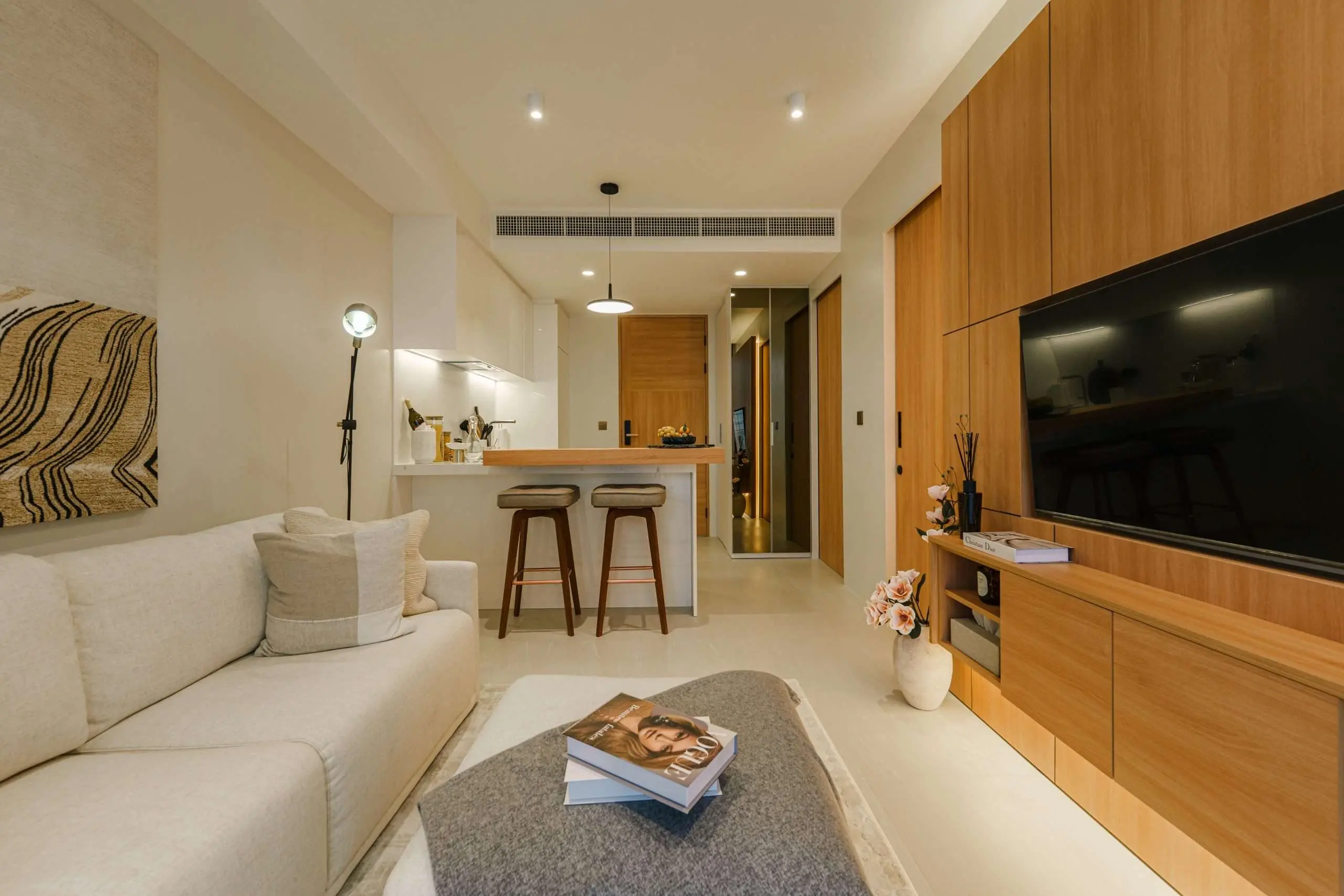 Luxury 1-3 bedrooms Low-Rise Condo with Resort-Style Facilities