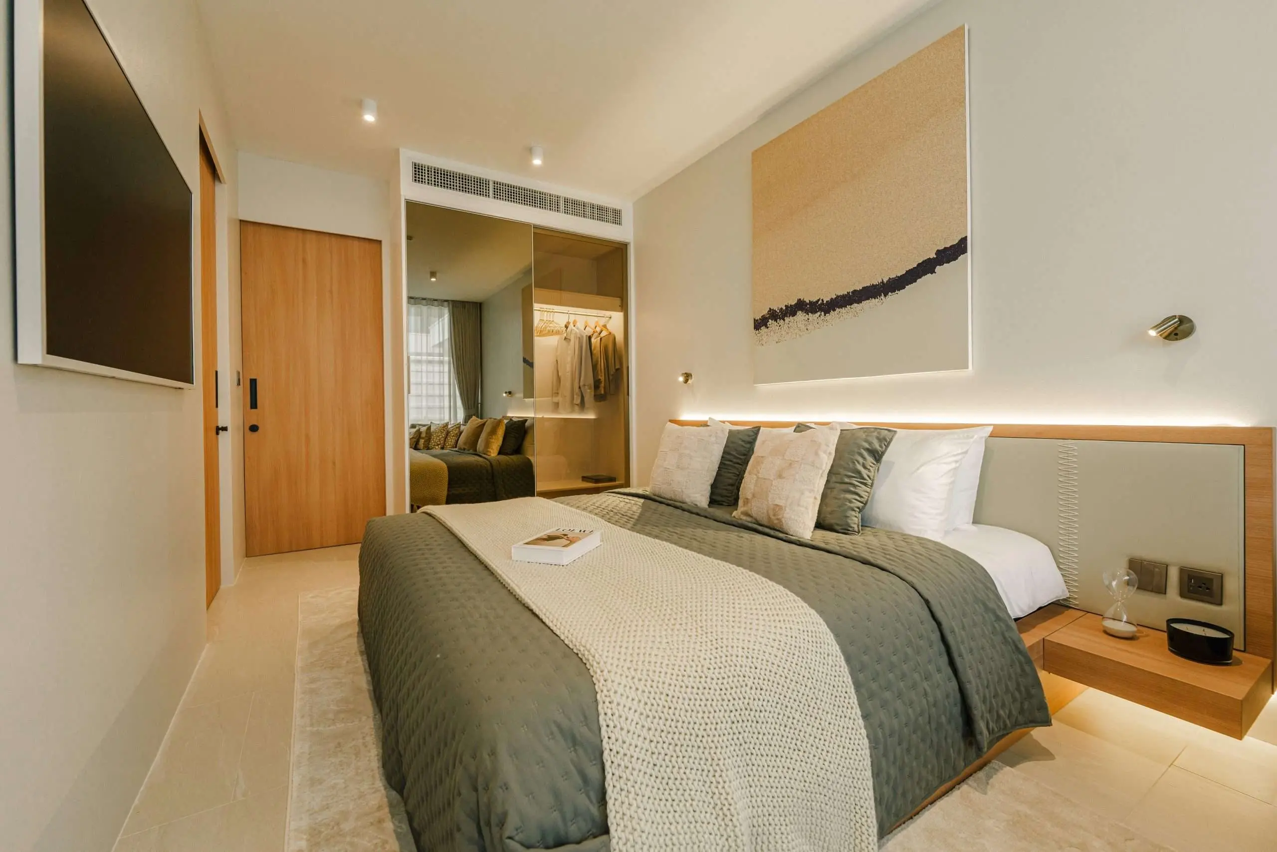 Luxury 1-3 bedrooms Low-Rise Condo with Resort-Style Facilities