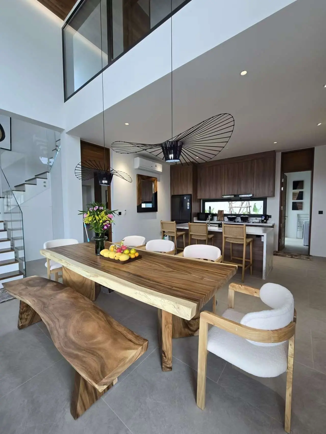 4 Bedroom House for Rent in Bang Jo
