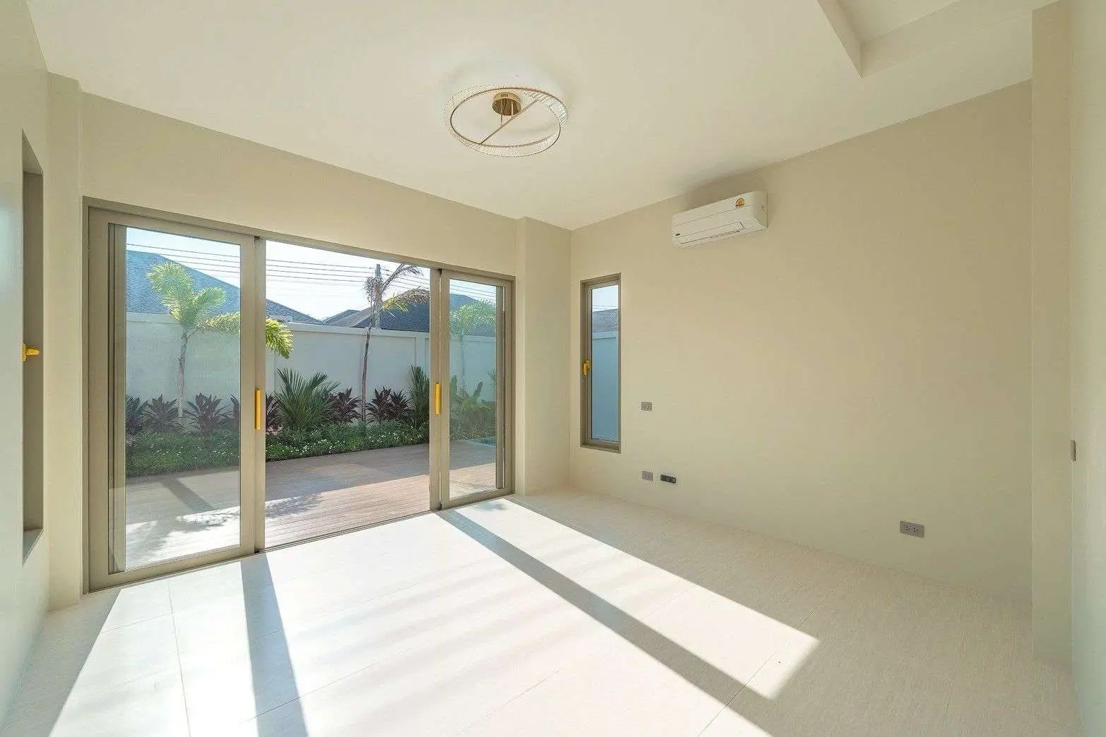 3 Bedroom Modern Pool Villa for Sale in Thalang