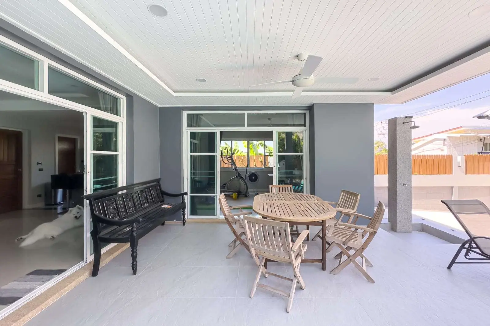 Spacious 4+1 Bedroom Private Pool Villa with Garden and Ample Parking For SALE - RENT
