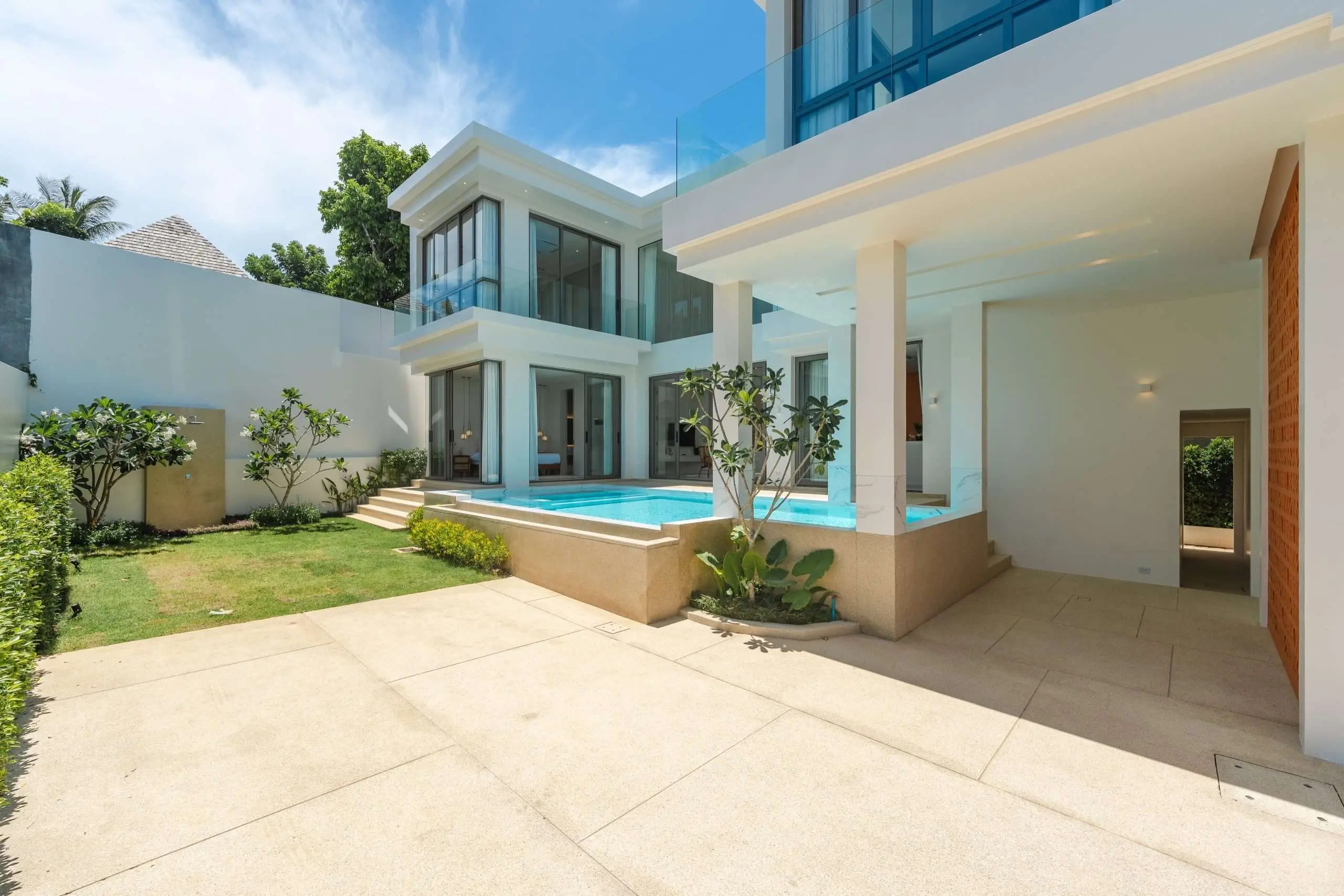 4 Bedroom Luxury Private Pool Villas in the Heart of Cherng Talay For Sale
