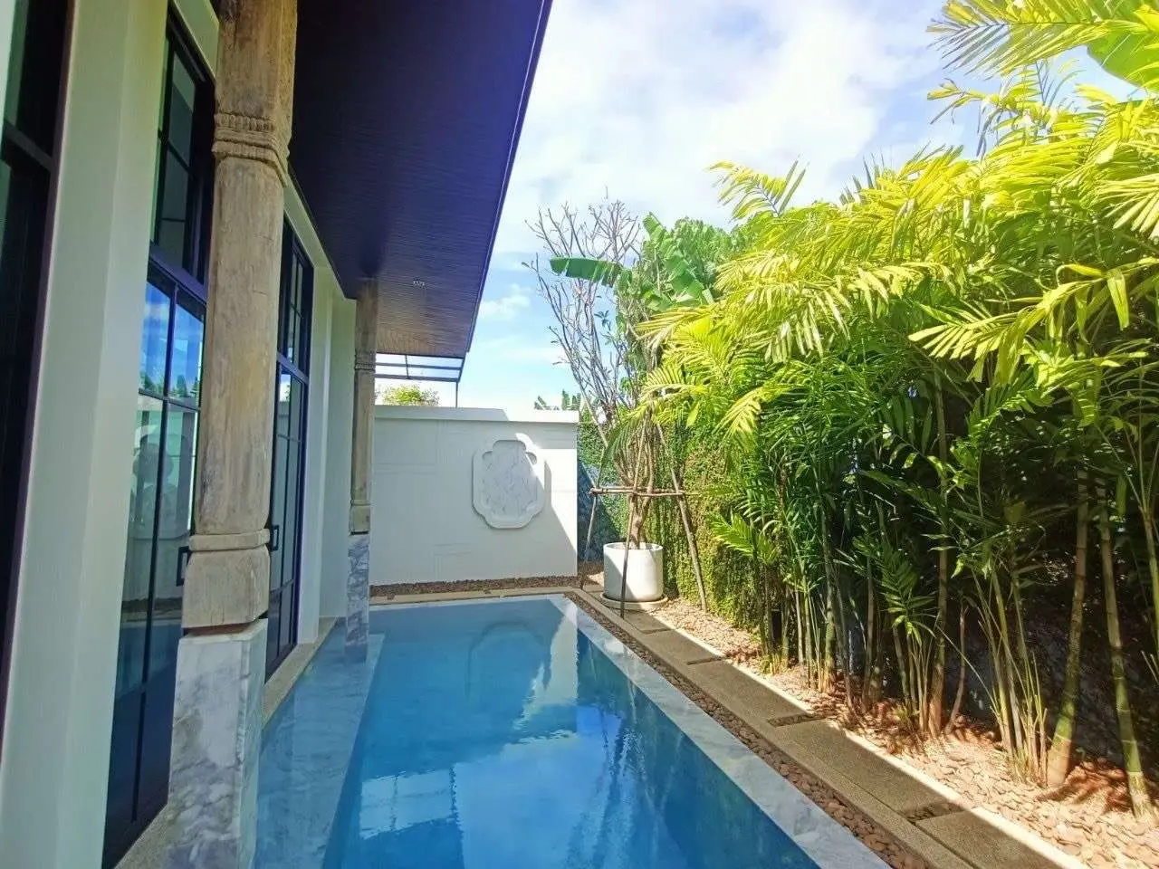 Luxury 1-Bedroom Villa for Rent in Pasak 8