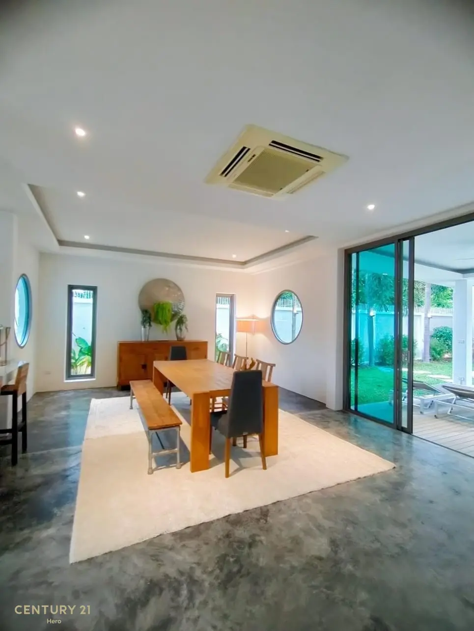 Beautiful 3 bedroom villa for Rent in Rawai