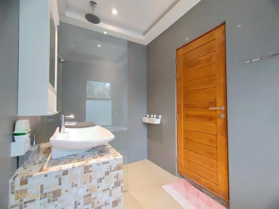 Beautiful 3 bedroom villa for Rent in Rawai