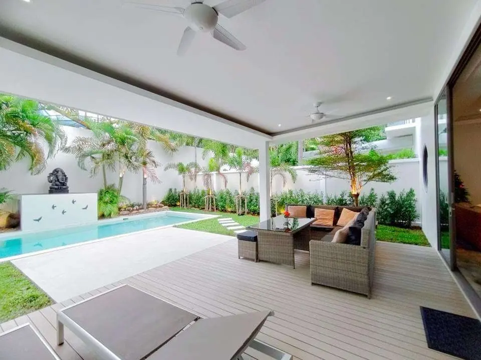 Beautiful 3 bedroom villa for Rent in Rawai