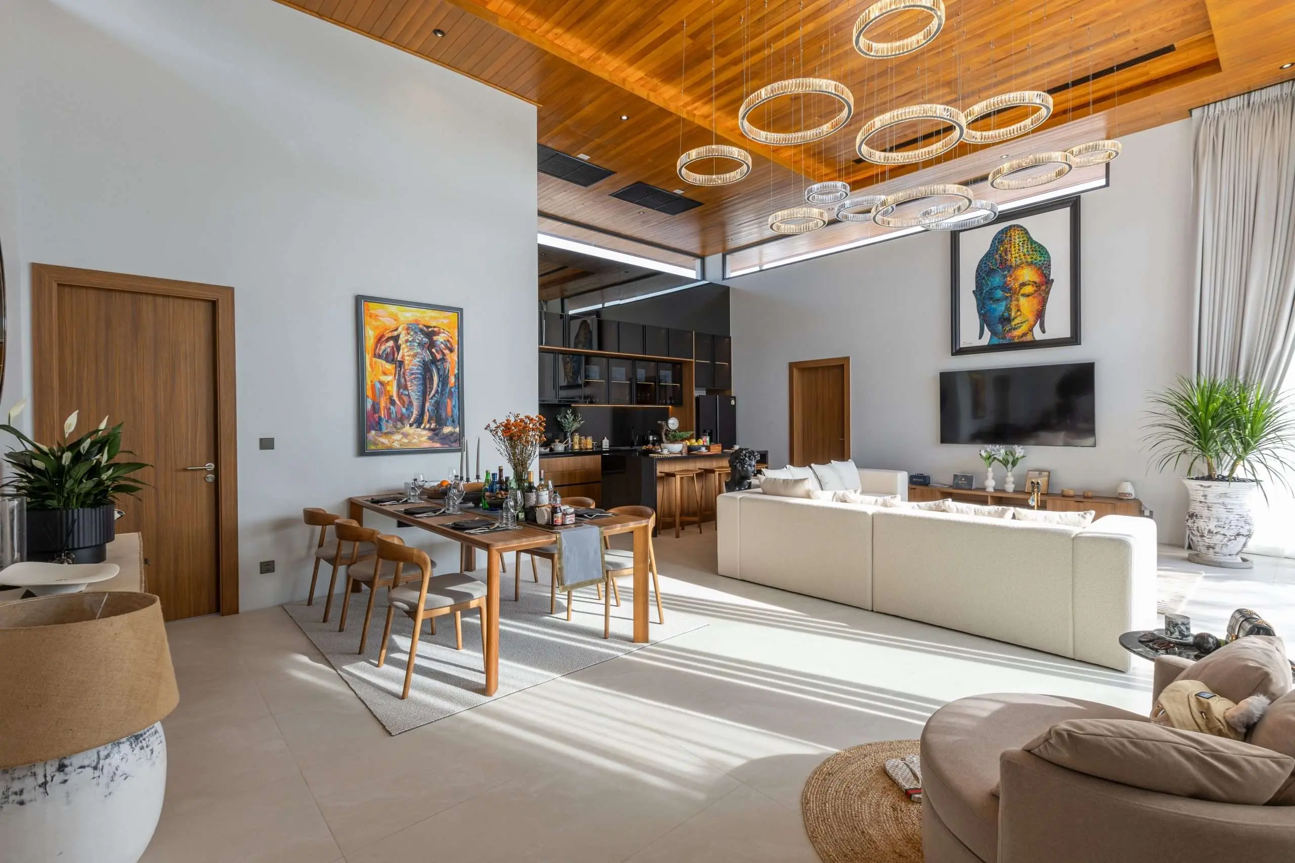 3-4 Bedrooms Modern Tropical Villas in Cherng Talay