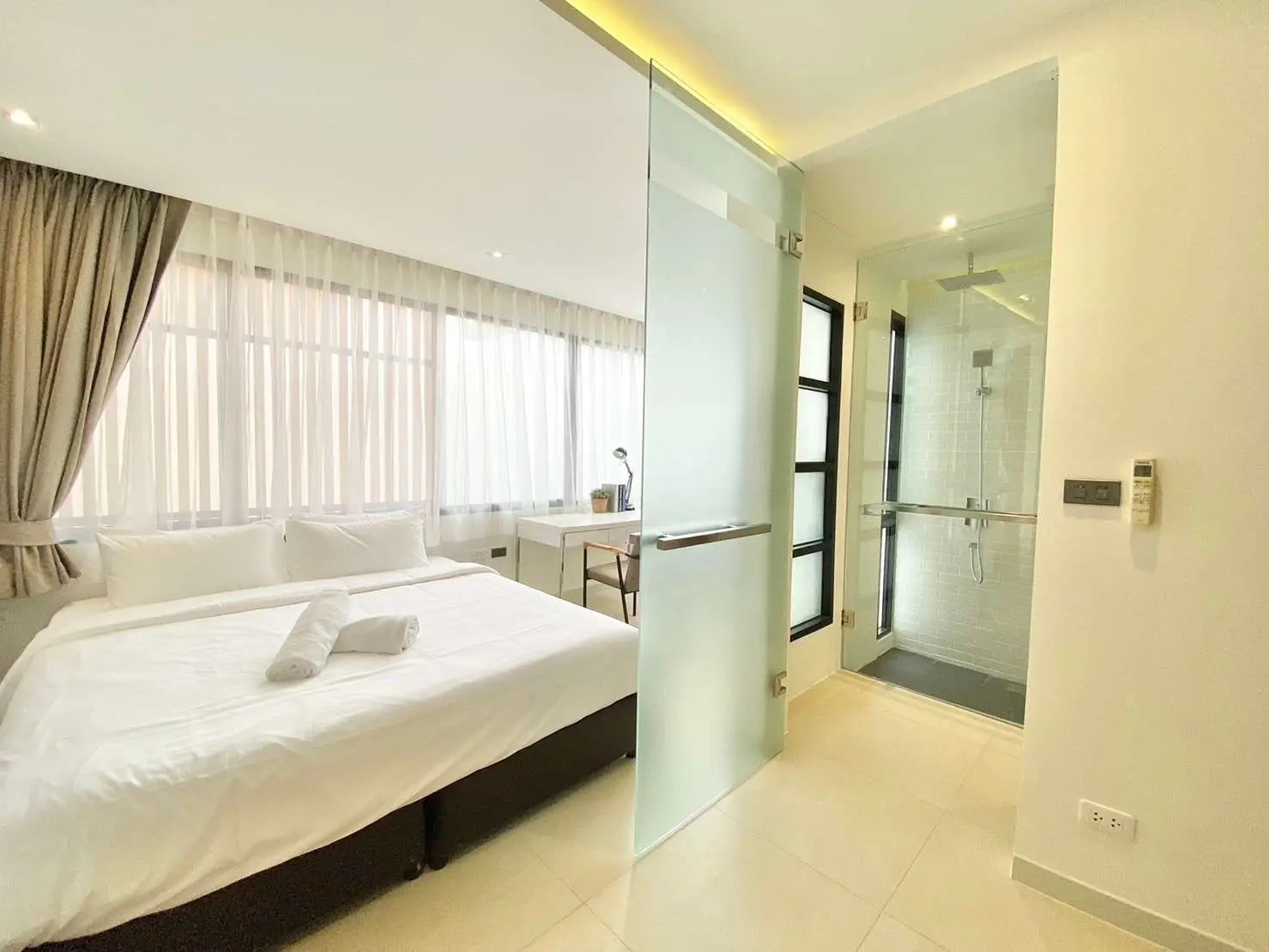 3-Bedroom Pool Villa in Prime Phuket Location
