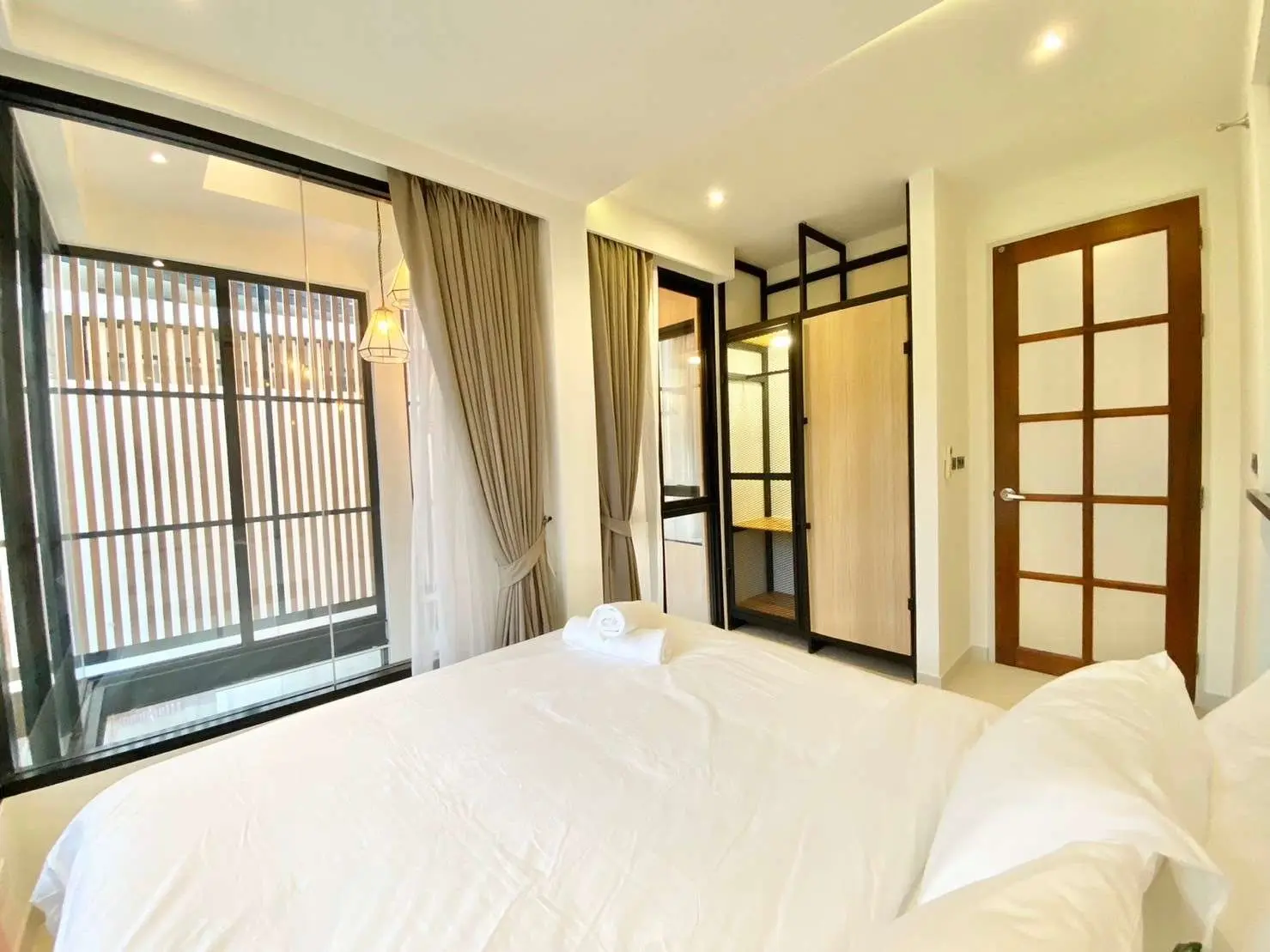 3-Bedroom Pool Villa in Prime Phuket Location