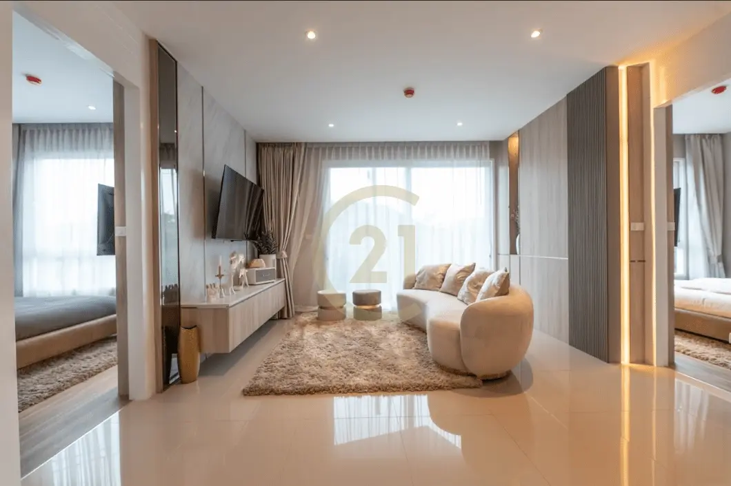 Luxury 1-3 Bedroom and Penthouse Condominium for Sale in the Heart of Phuket