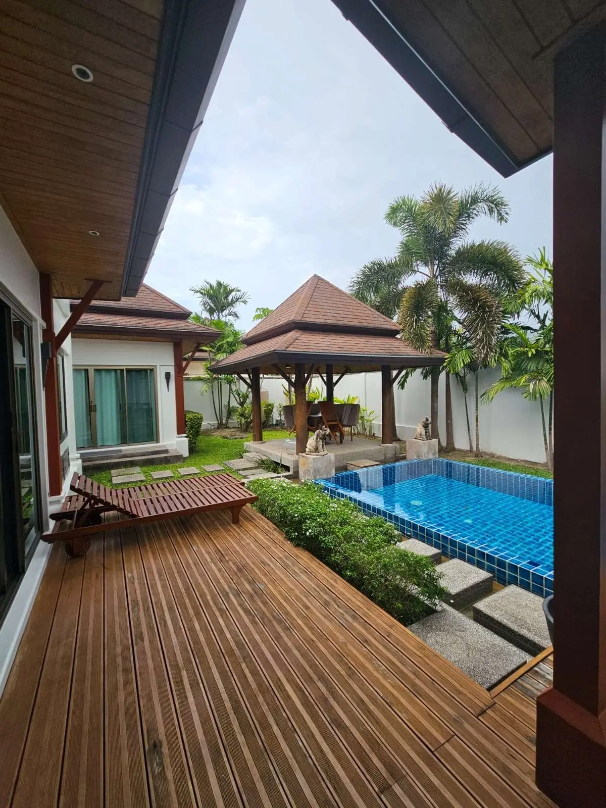 3 Bedroom Pool Villa for Rent in Saiyuan, Rawai