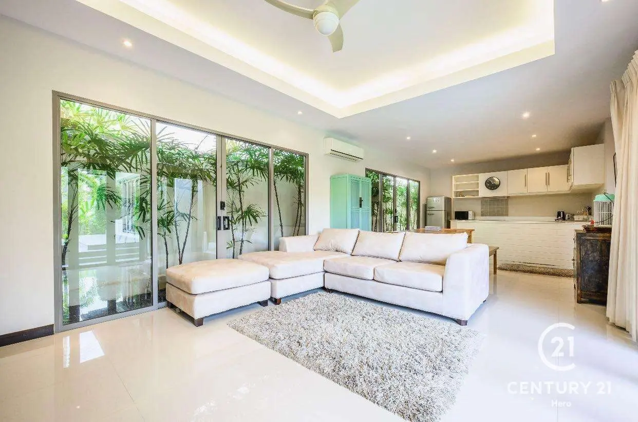 3-Bedroom Private Pool Villa in Naiharn
