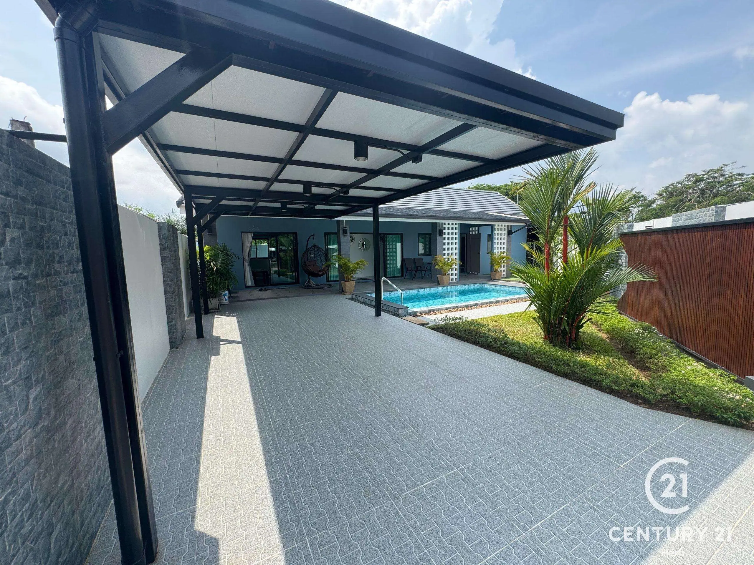 2 Bedroom Villa for Sale and Rent near Ban Don Thalang