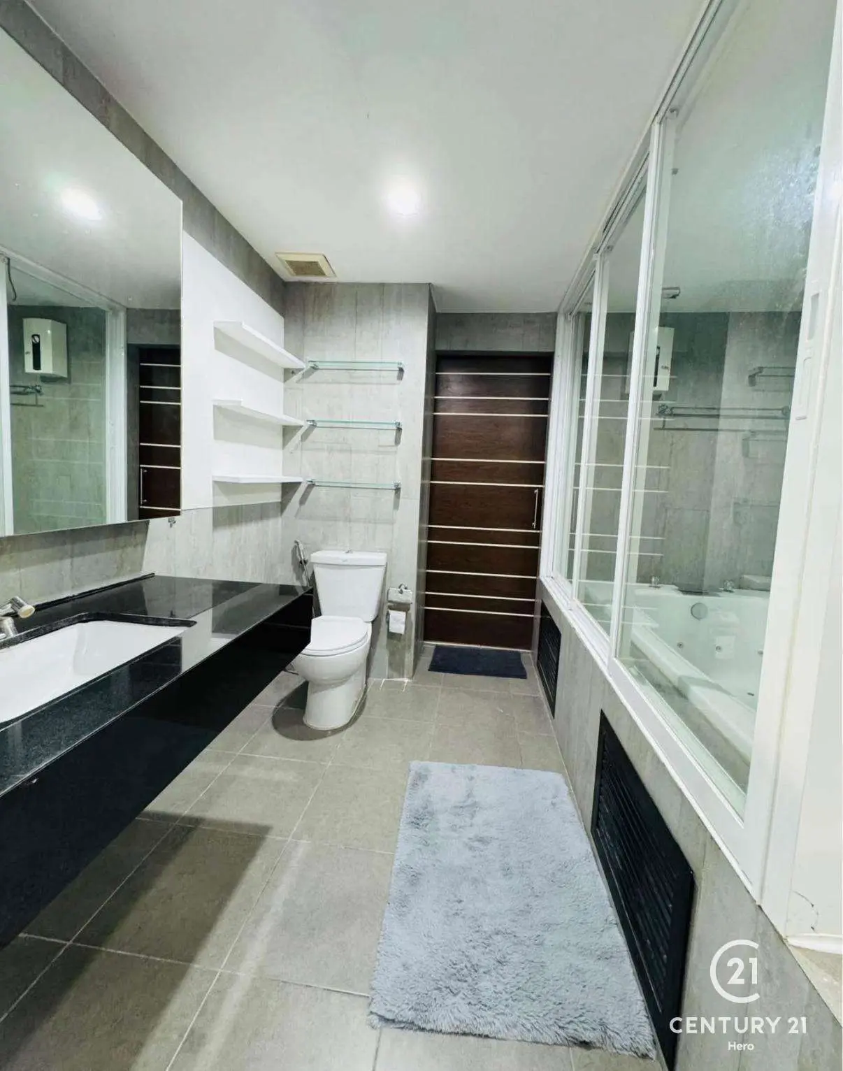 1-Bedroom Condominium in Kathu, Phuket – Prime Location