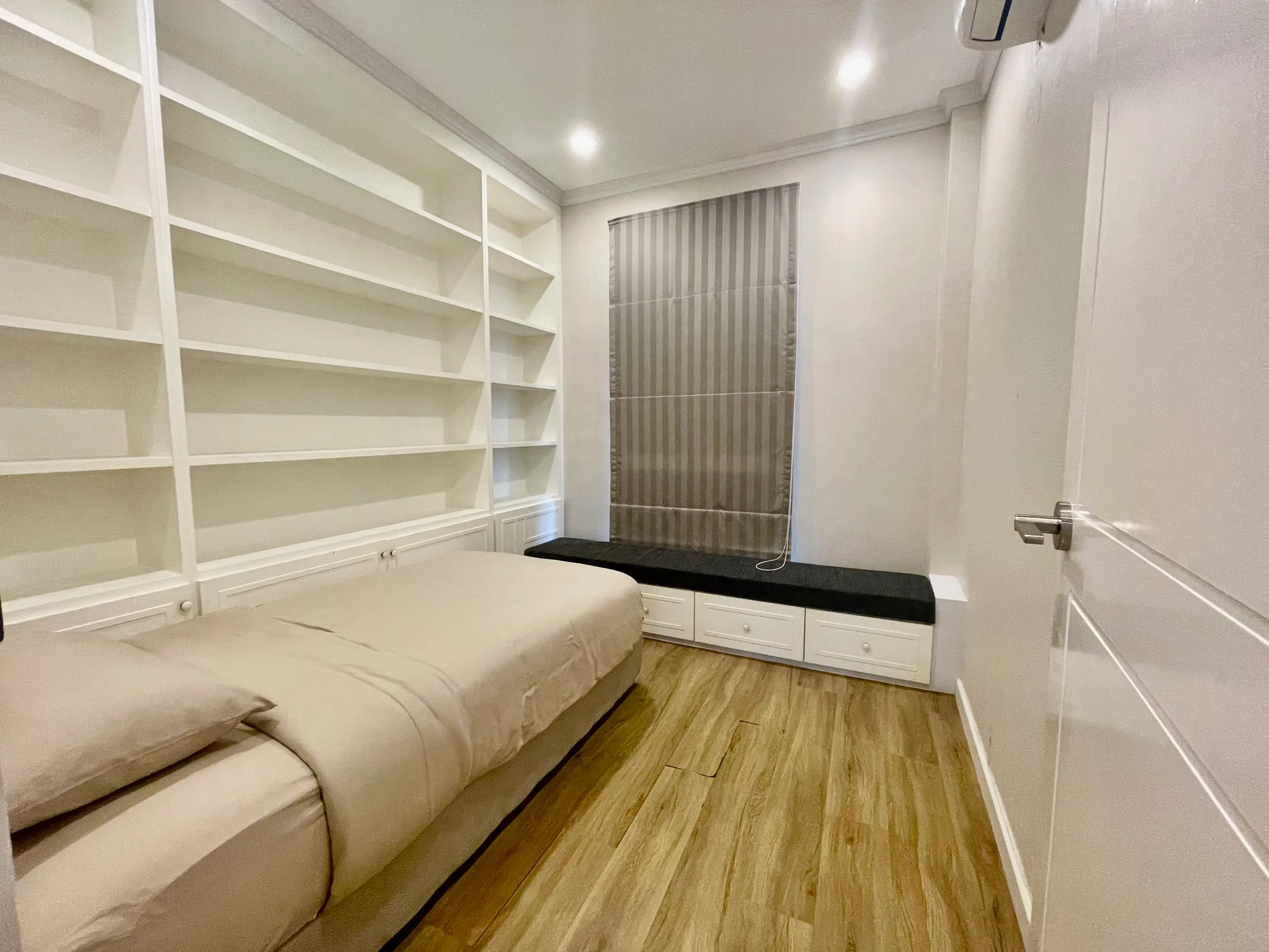 3 Bedrooms Spacious Pool Villas in Chalong – Ideal for Family Living