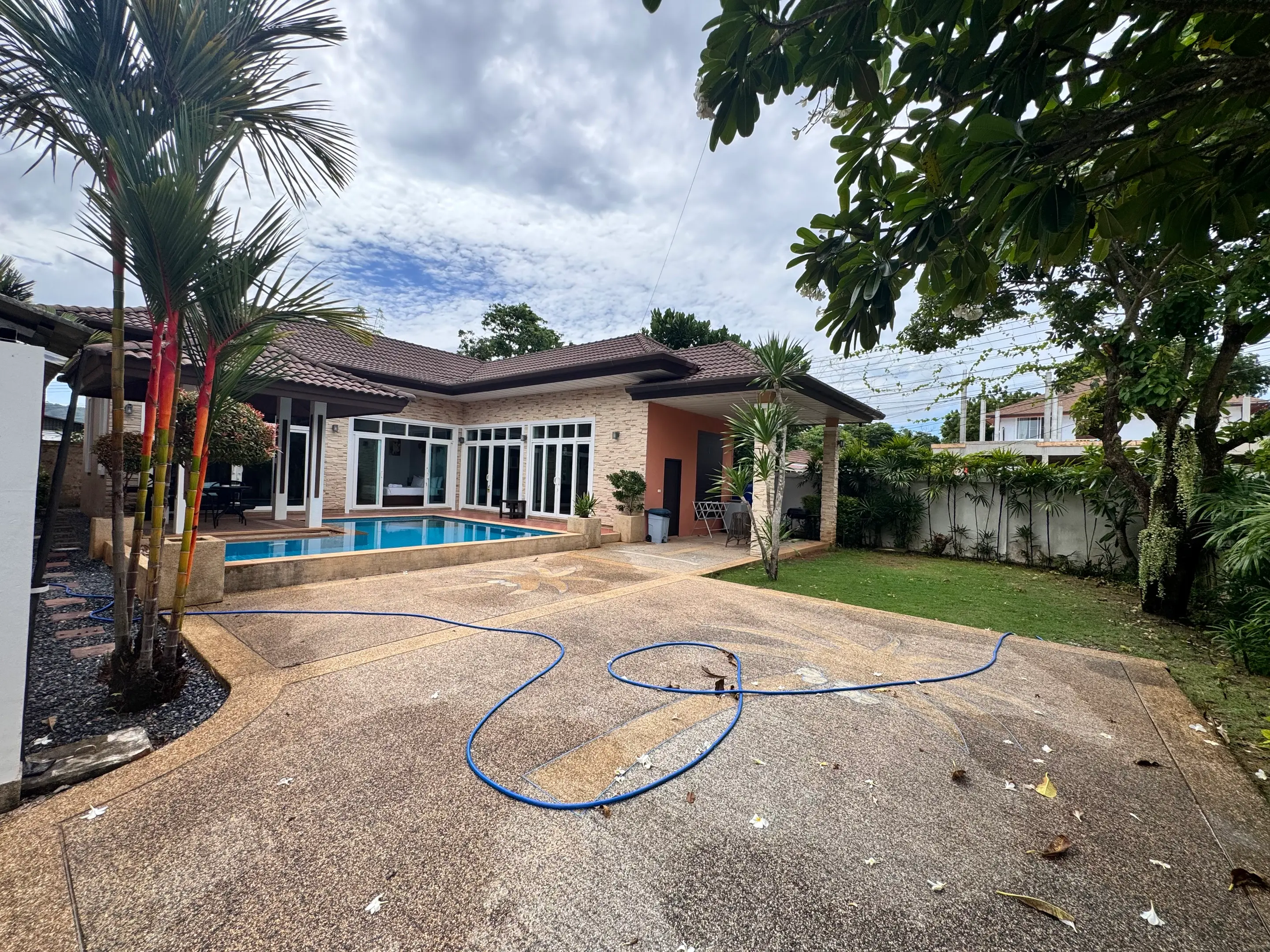 3 Bedroom Pool Villa for Rent in Rawai