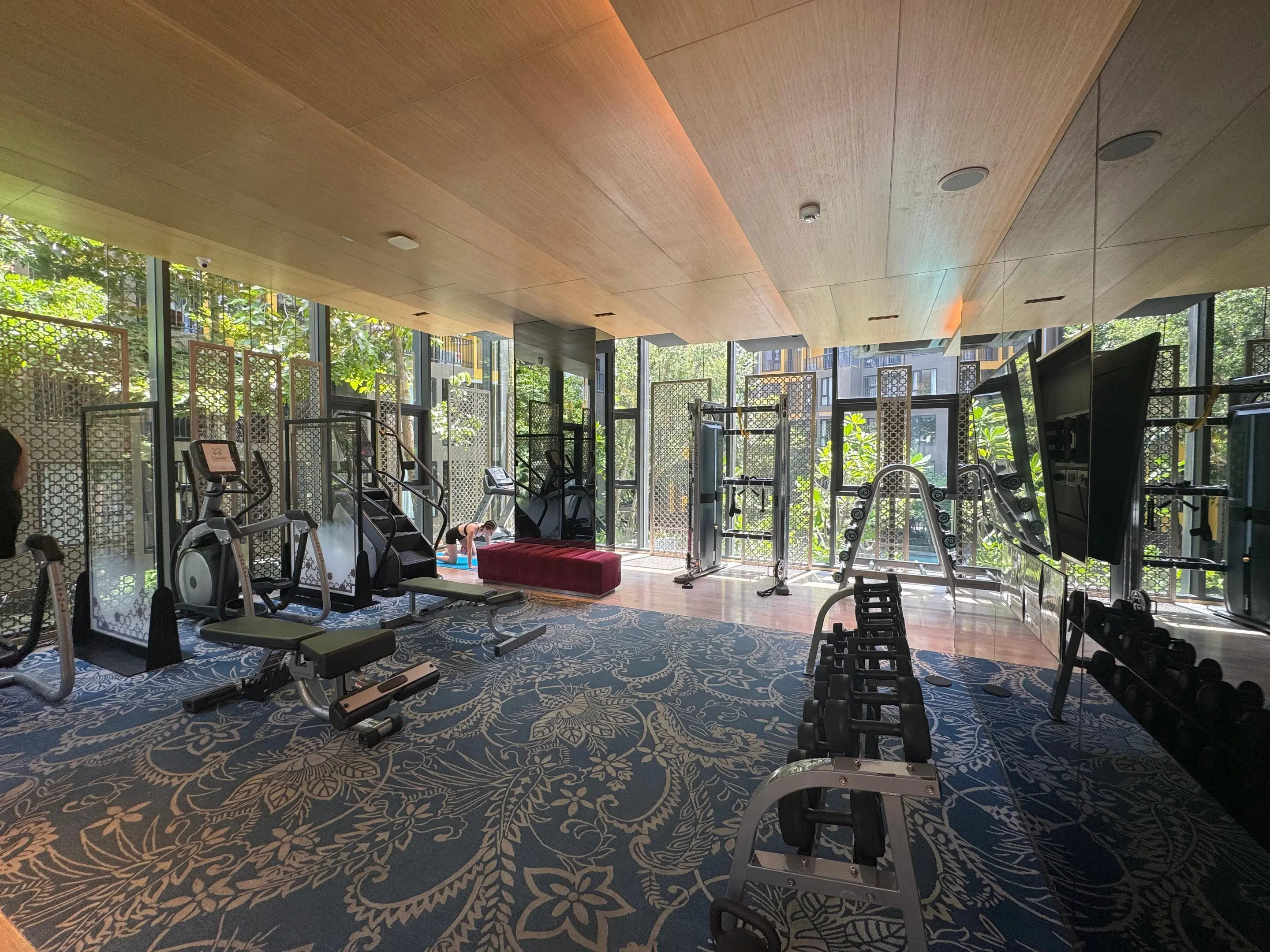 Studio Condo for Rent at The Base Central