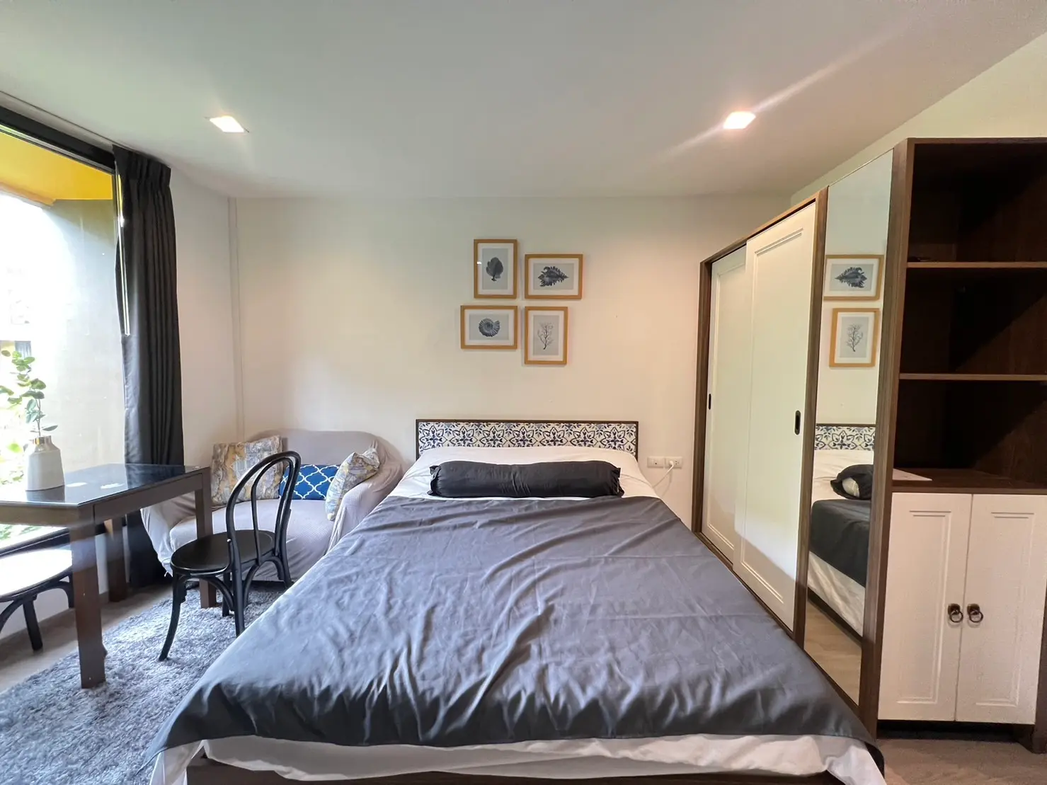Studio Condo for Rent at The Base Central
