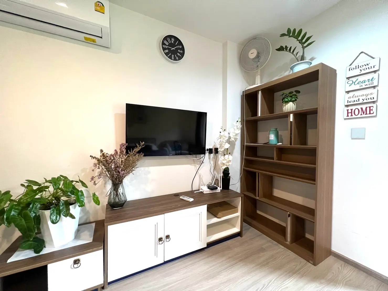 Studio Condo for Rent at The Base Central