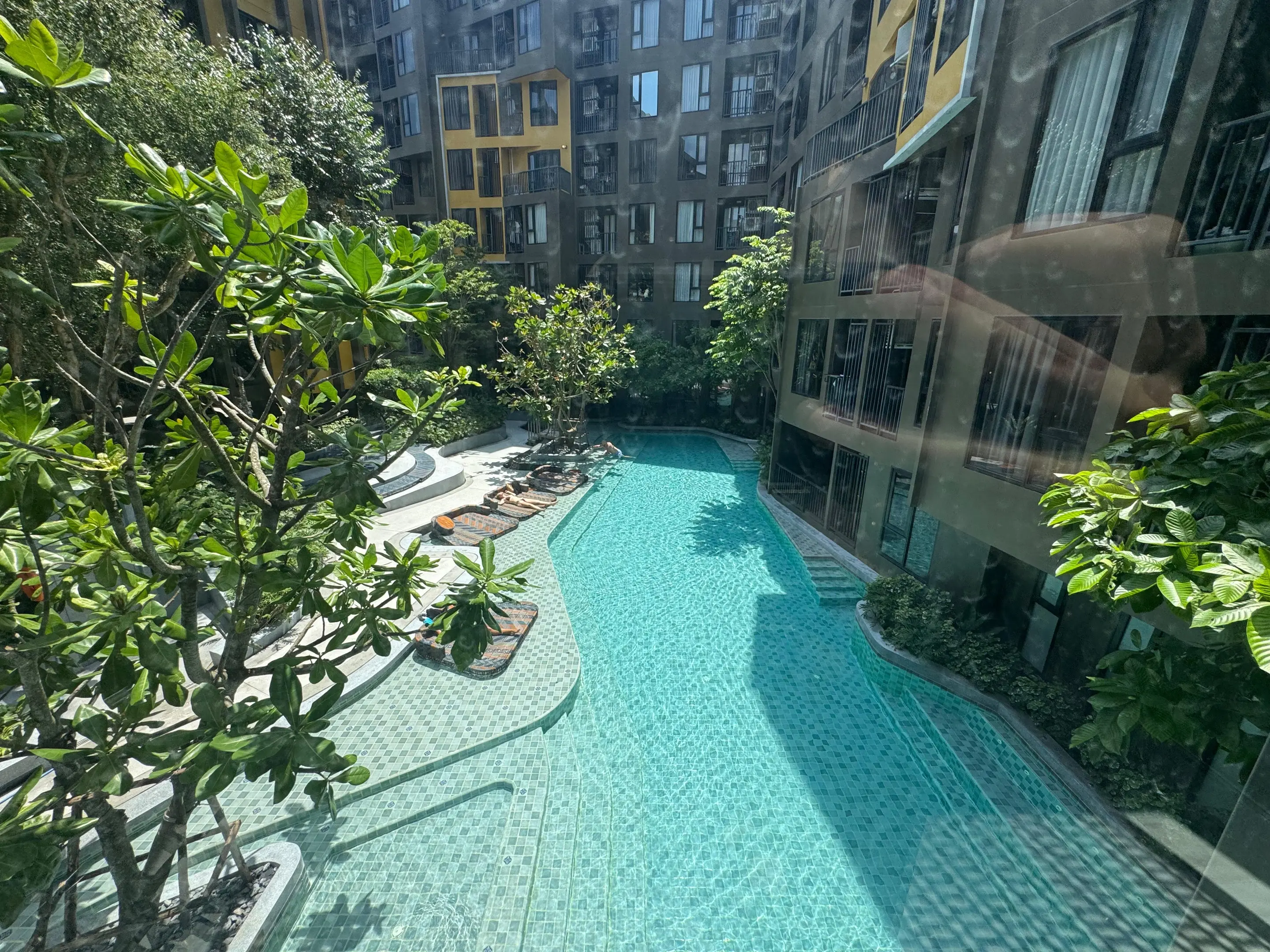 Studio Condo for Rent at The Base Central