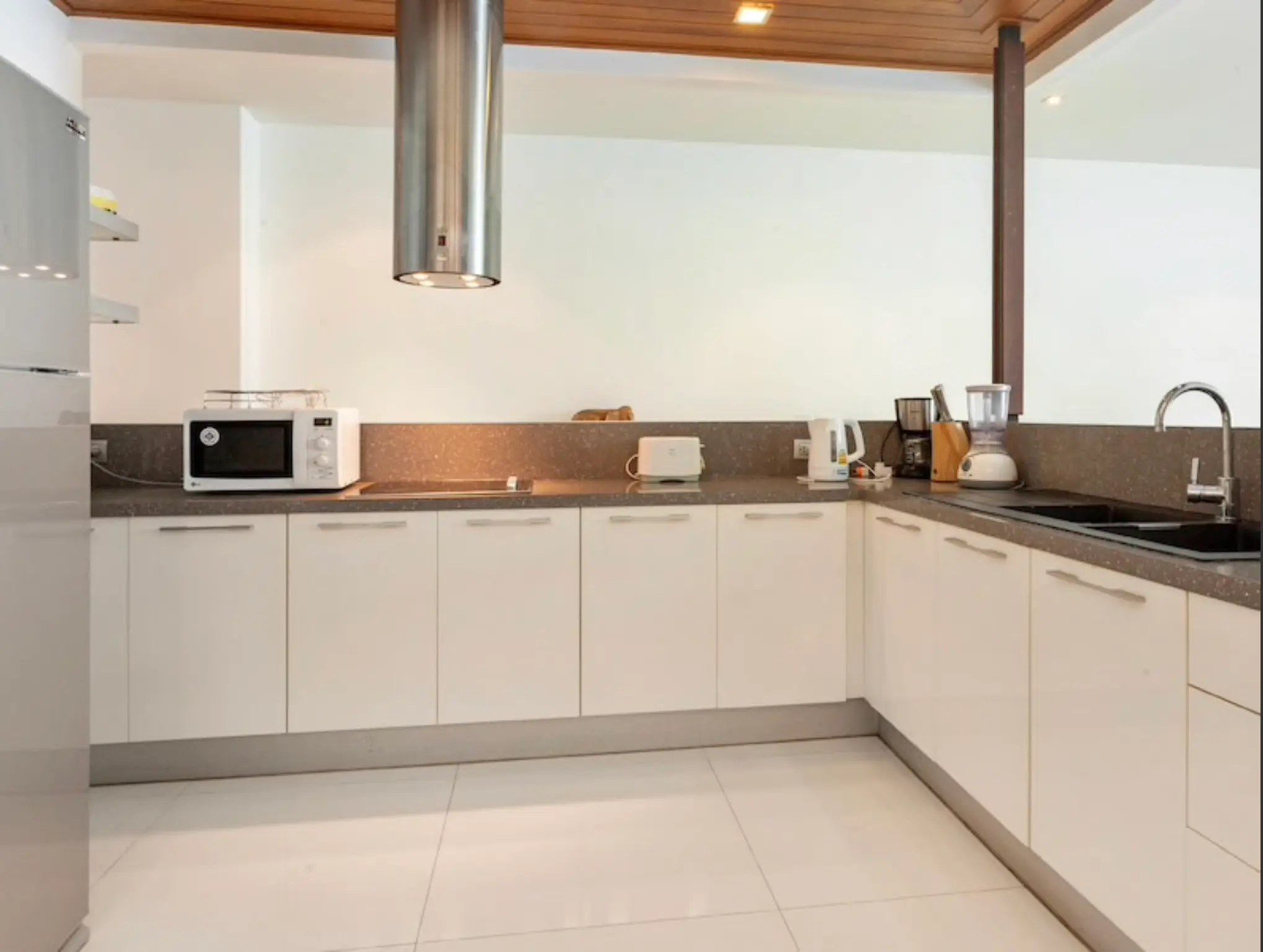 3 Bedroom Pool Villa in Rawai for rent