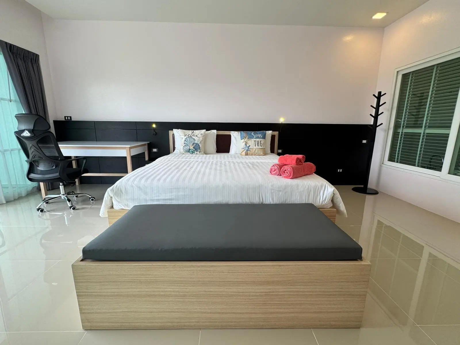 1 Bedroom House for rent in Chalong