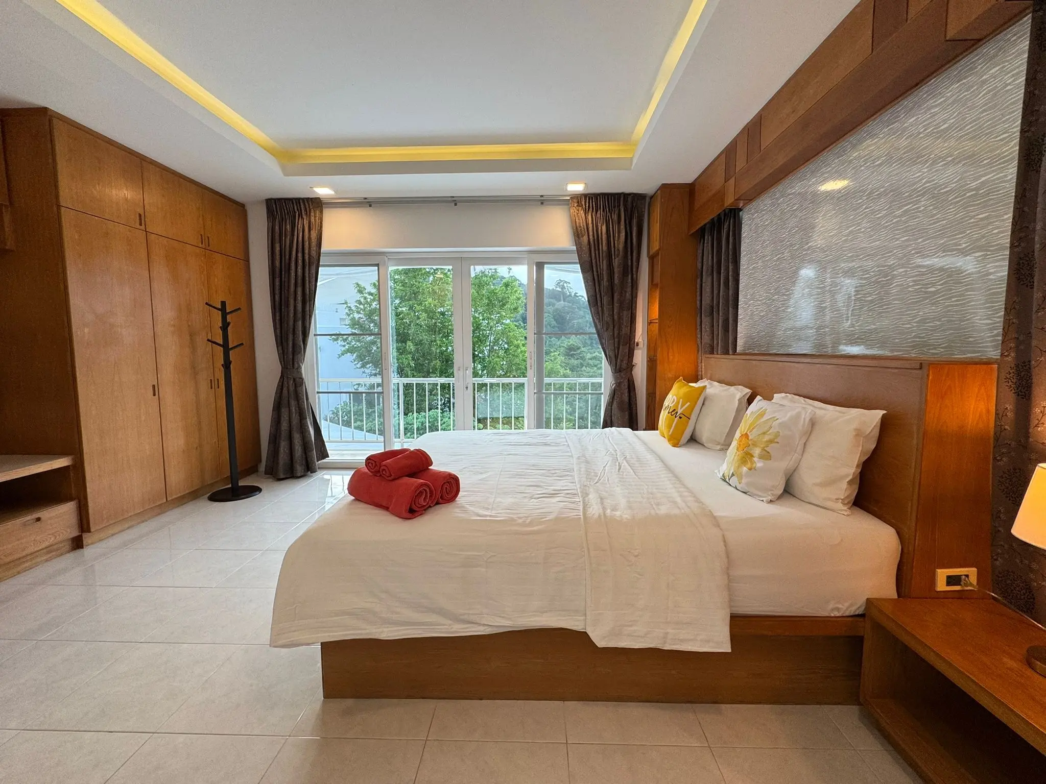 2 Bedroom House in Chalong for rent