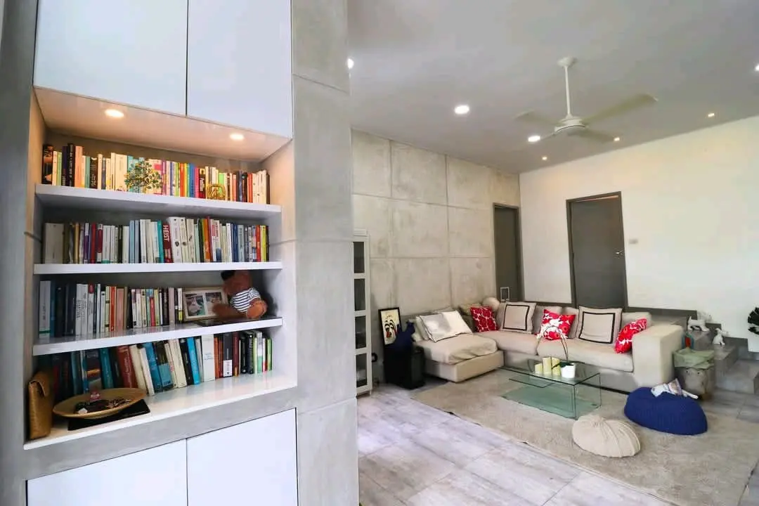 2 Bedroom Bright, Modern Villa with Private Pool 