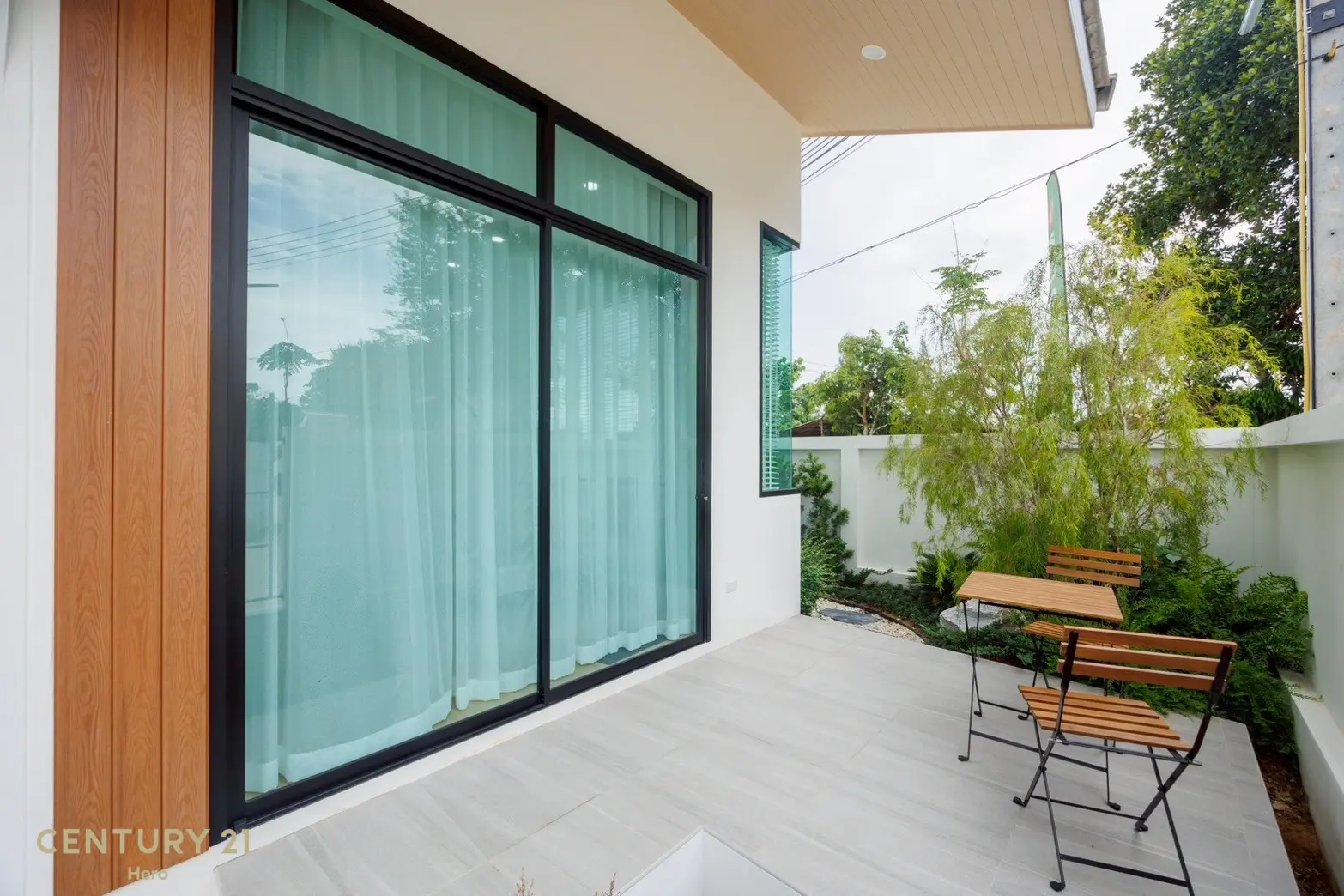 2-3 Bedrooms Modern Japanese-Style Townhomes in Thalang, Phuket
