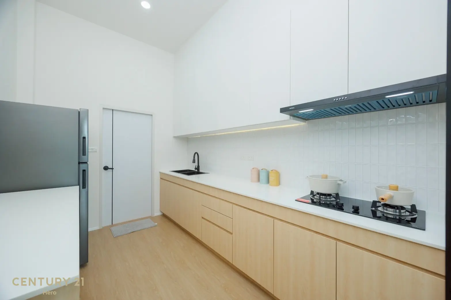 2-3 Bedrooms Modern Japanese-Style Townhomes in Thalang, Phuket