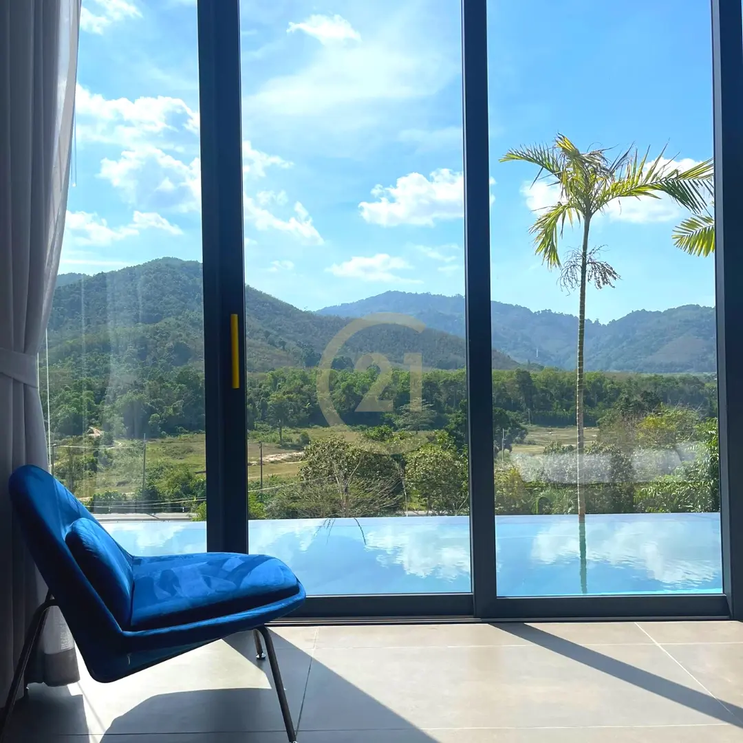 6 Bedrooms Luxury Hillside Villas with Mountain Views in Manik, Phuket