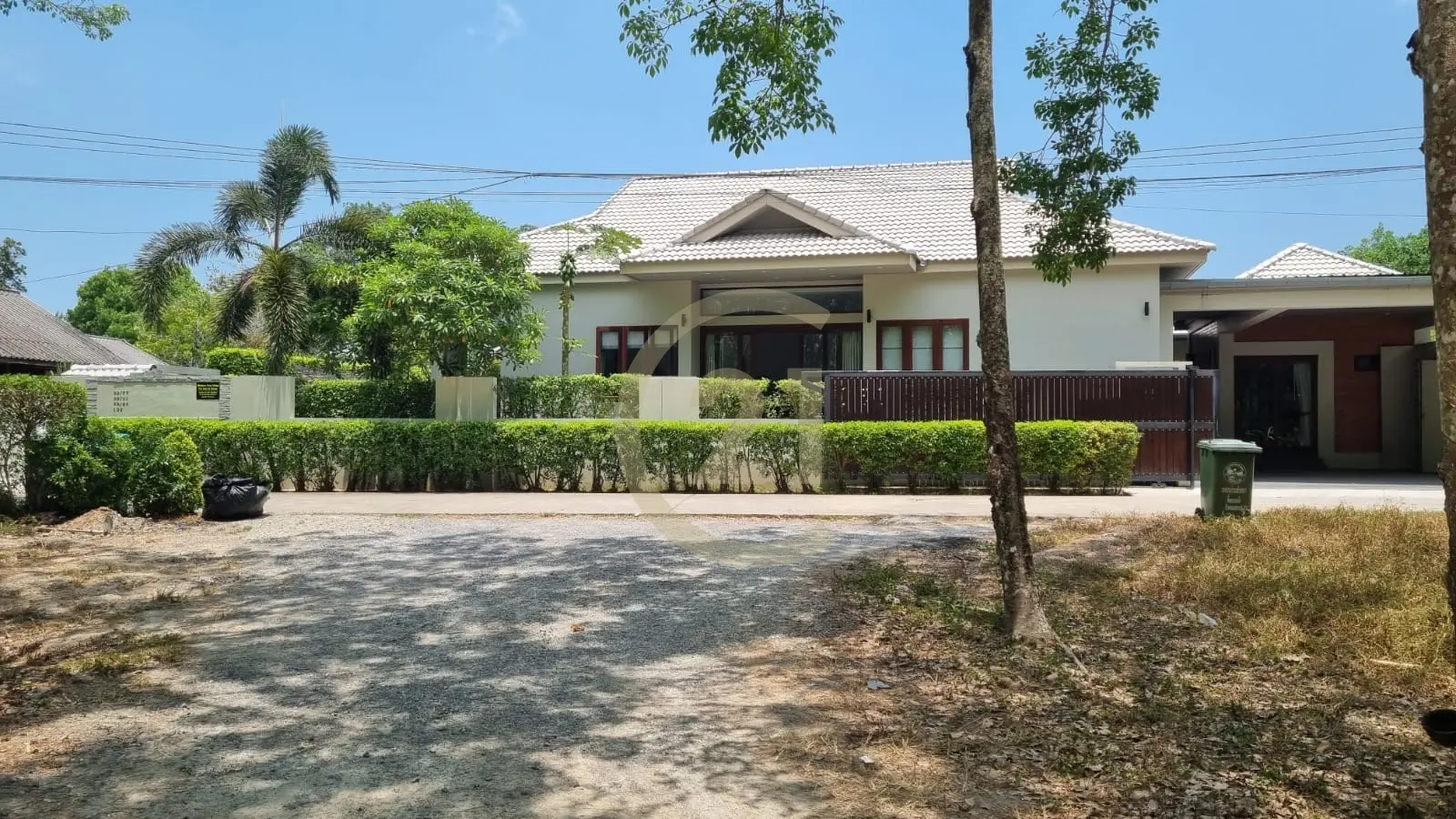 Private 3+1 Bedroom Pool Villa for Sale in Paklok, Phuket