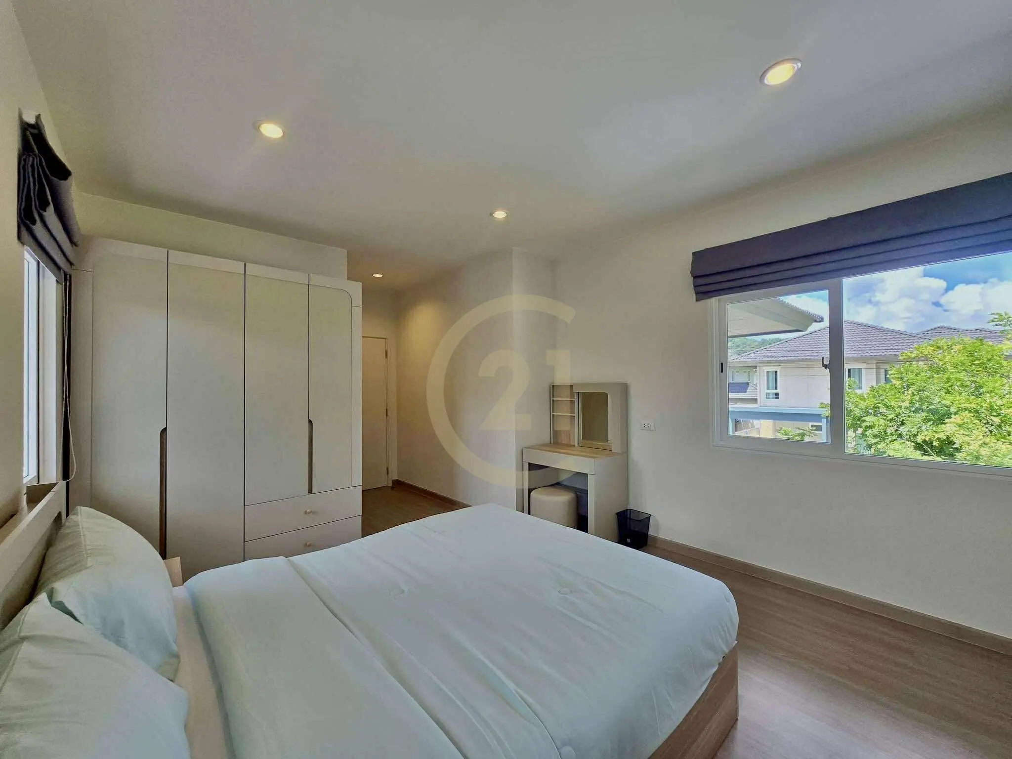 4 Bedrooms Brand New House for Rent - Koh Kaew