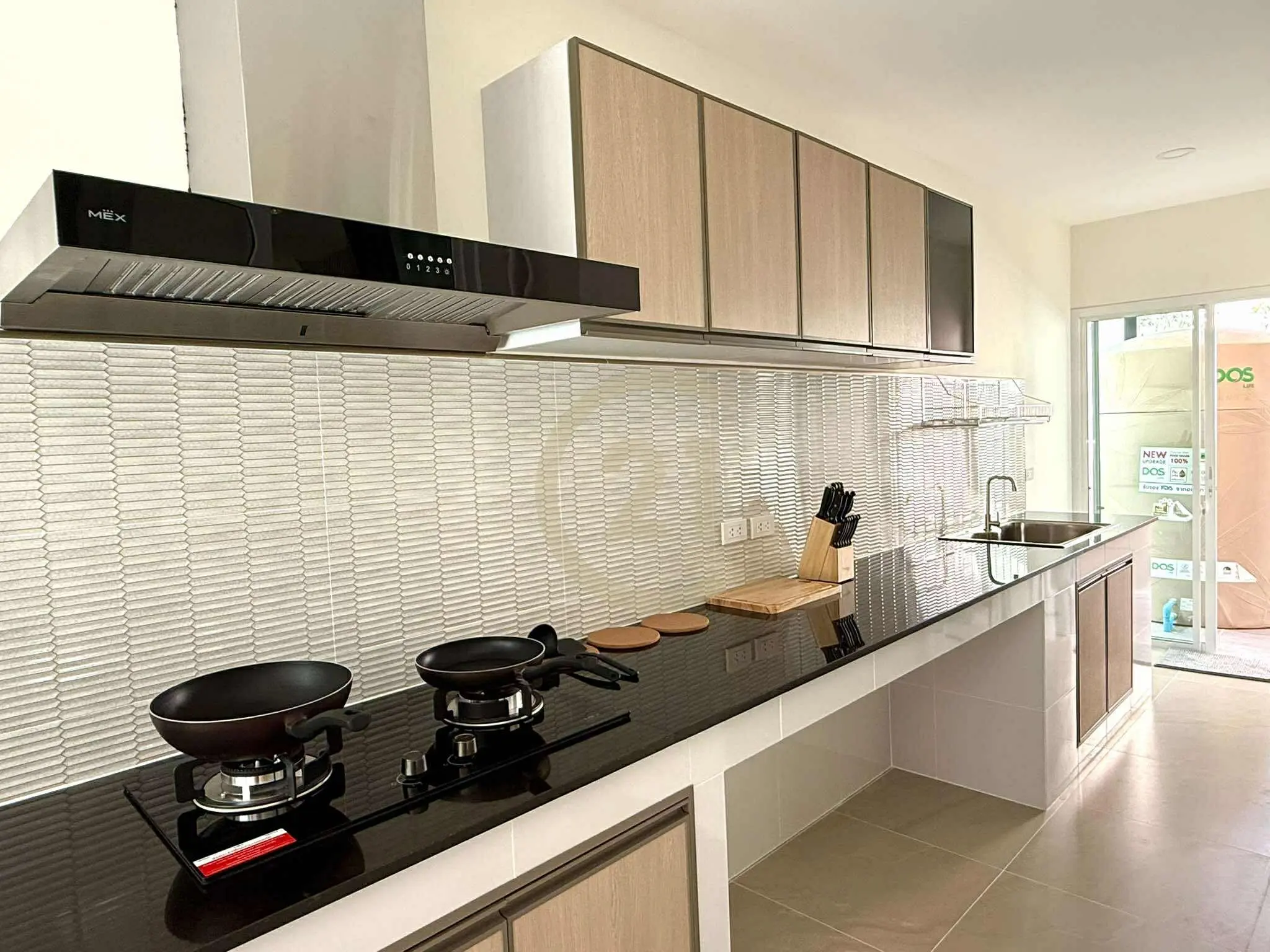 4 Bedrooms Brand New House for Rent - Koh Kaew