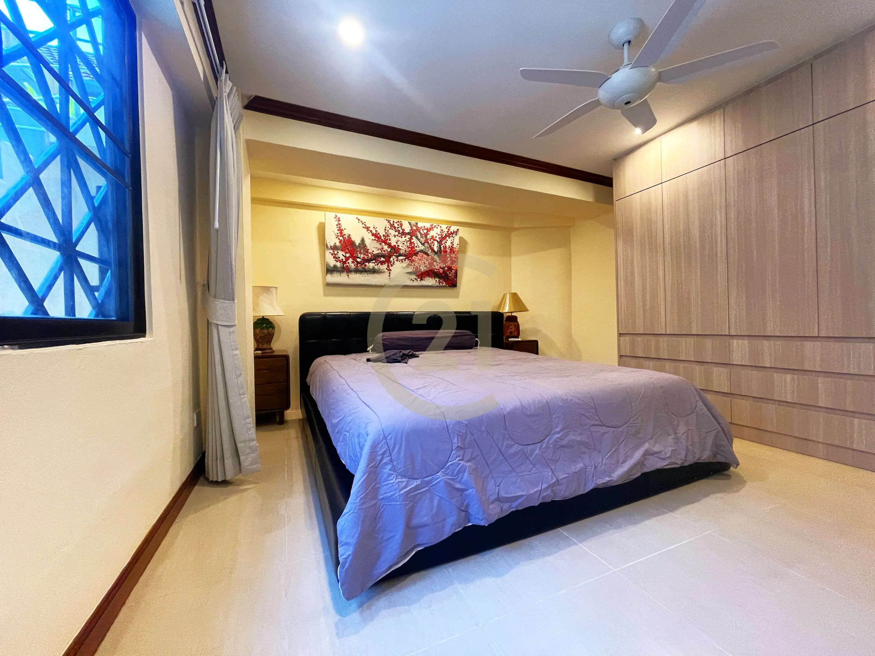 1-Bedroom Apartment Newly Renovated with Office – Patong Hillside
