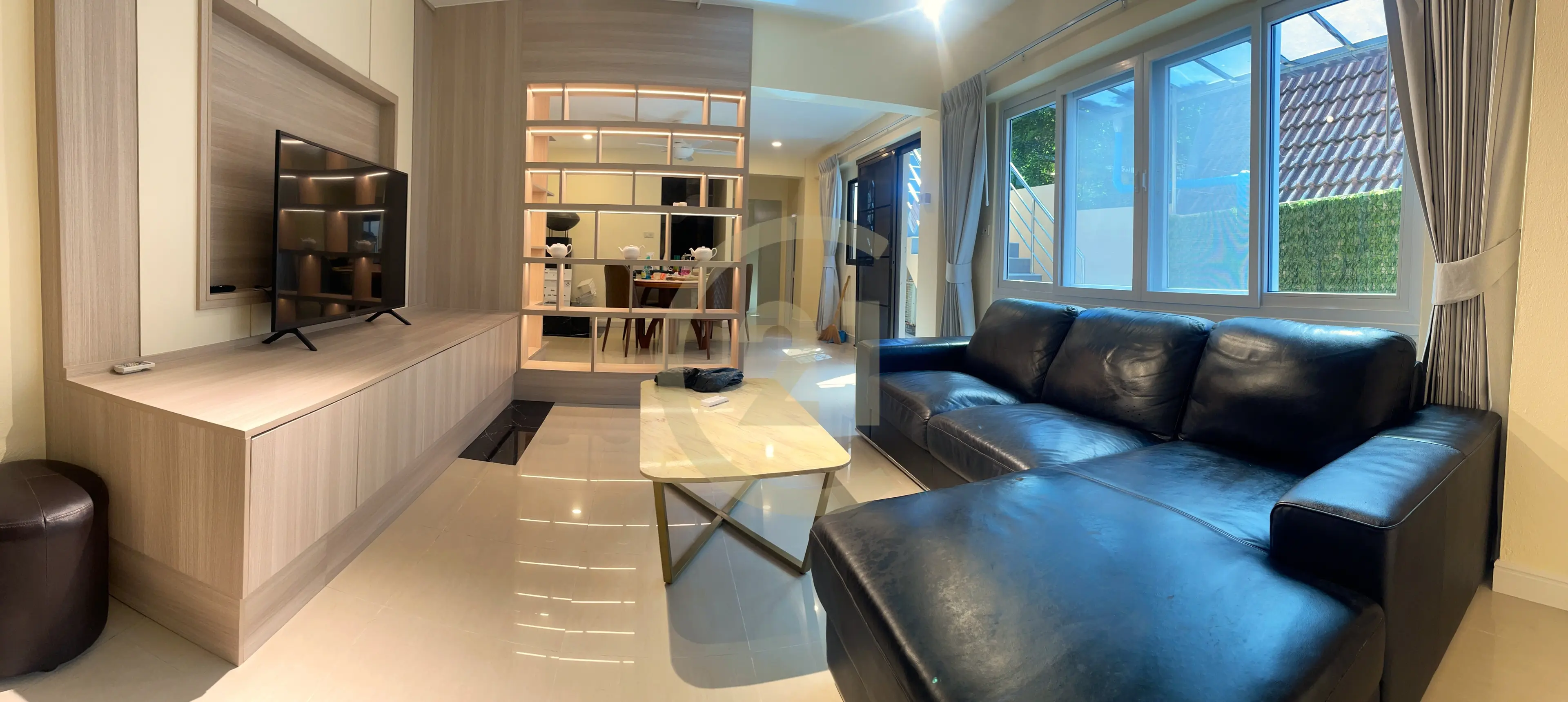 1-Bedroom Apartment Newly Renovated with Office – Patong Hillside