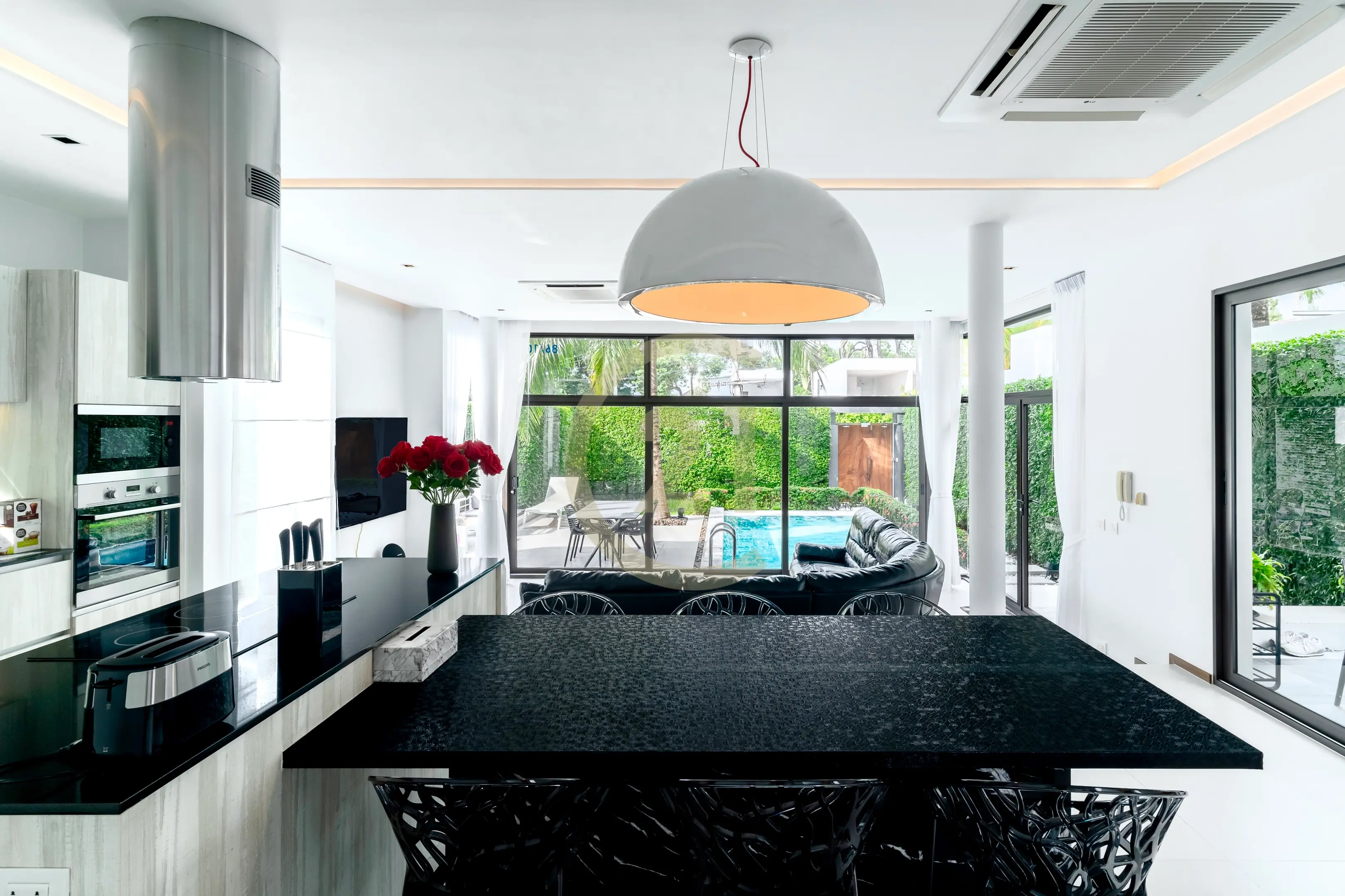 3 Bedroom Luxury Pool Villa for Rent in Nai Harn