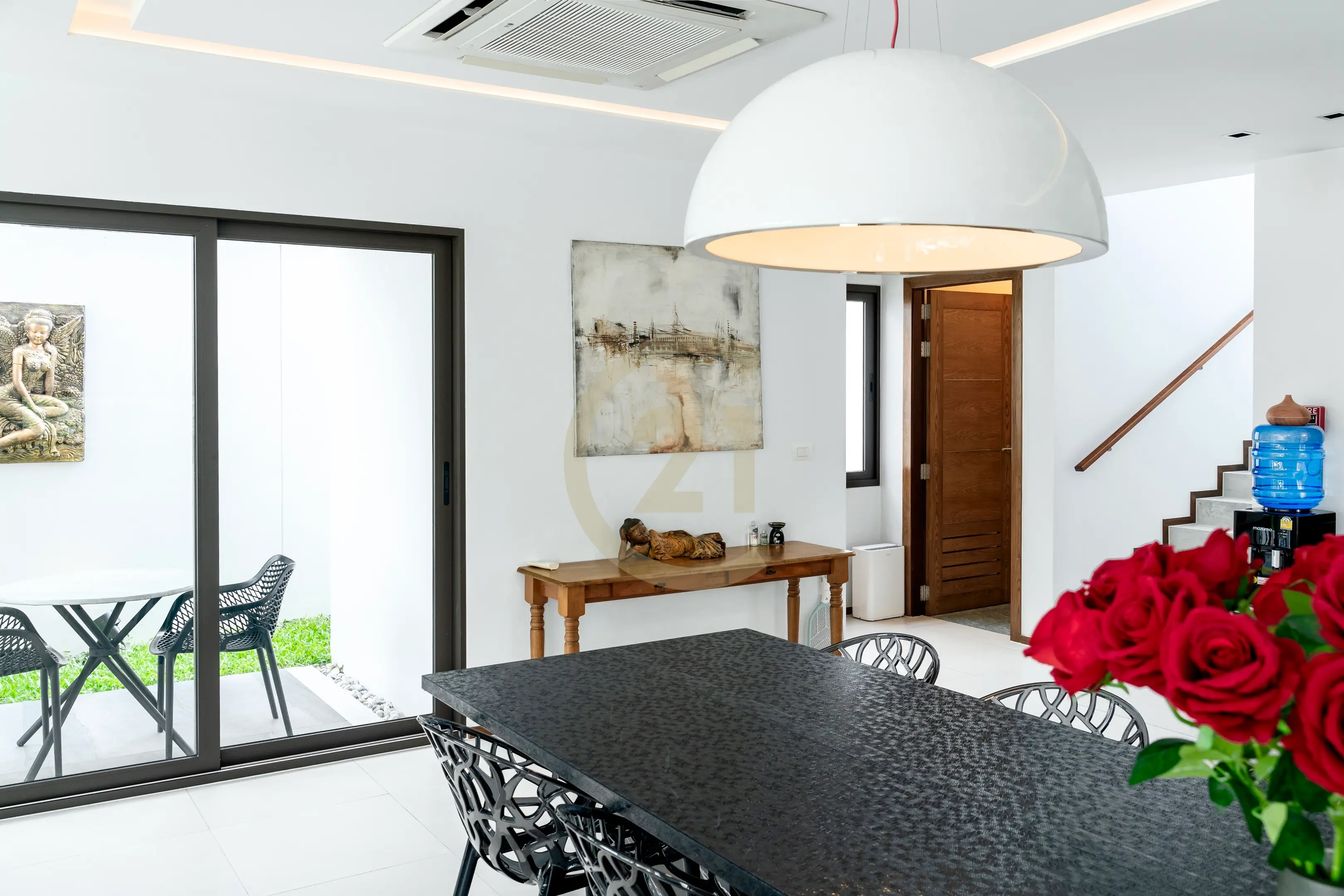 3 Bedroom Luxury Pool Villa for Rent in Nai Harn