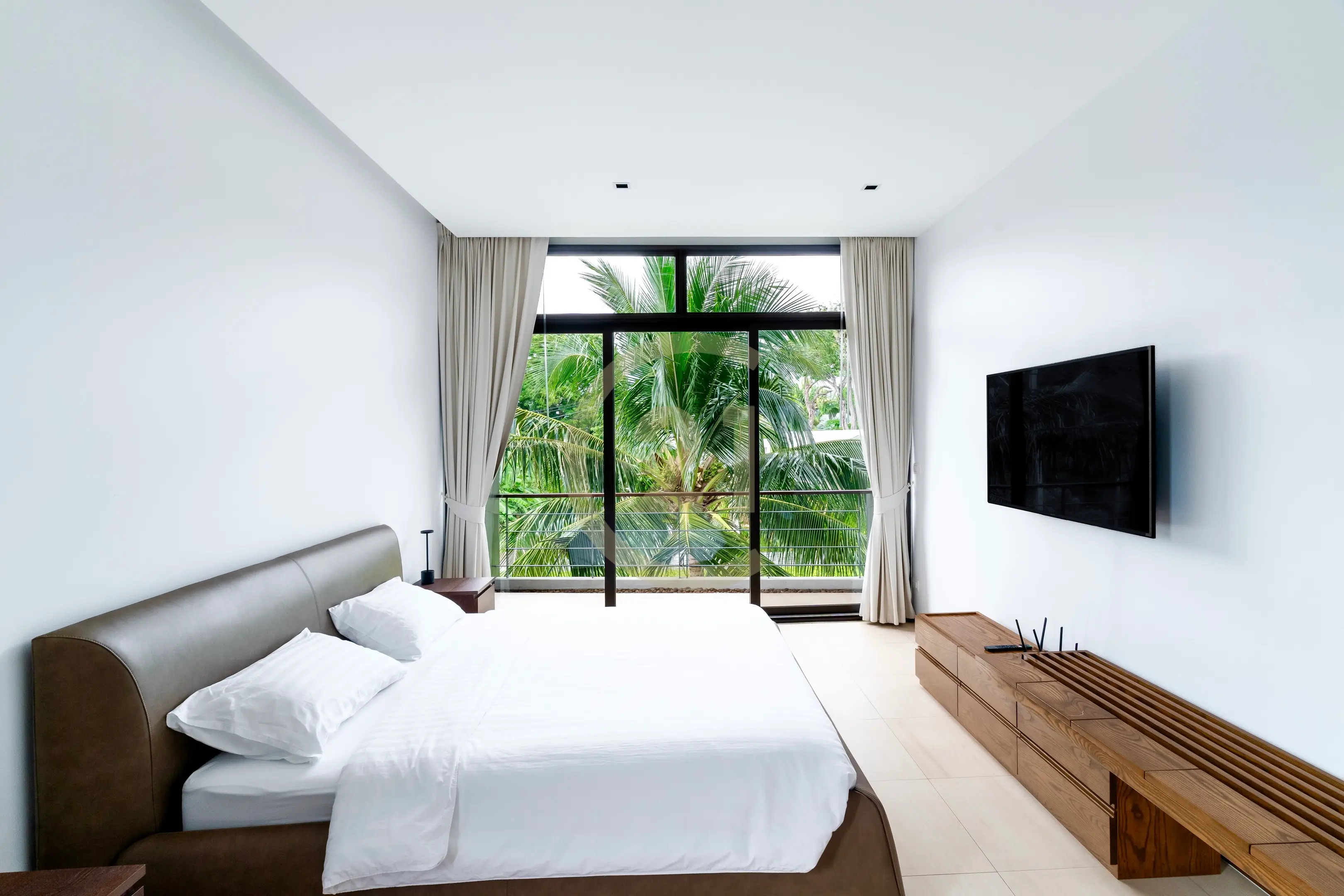 3 Bedroom Luxury Pool Villa for Rent in Nai Harn