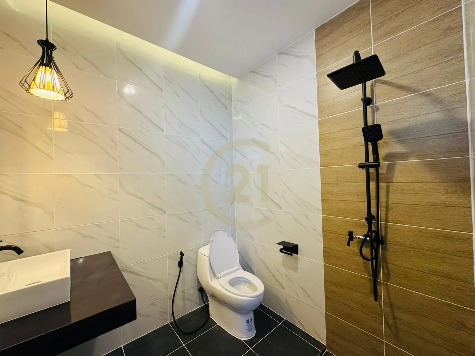 3 Bedrooms Semi-Detached House for Sale in Chalong, Phuket