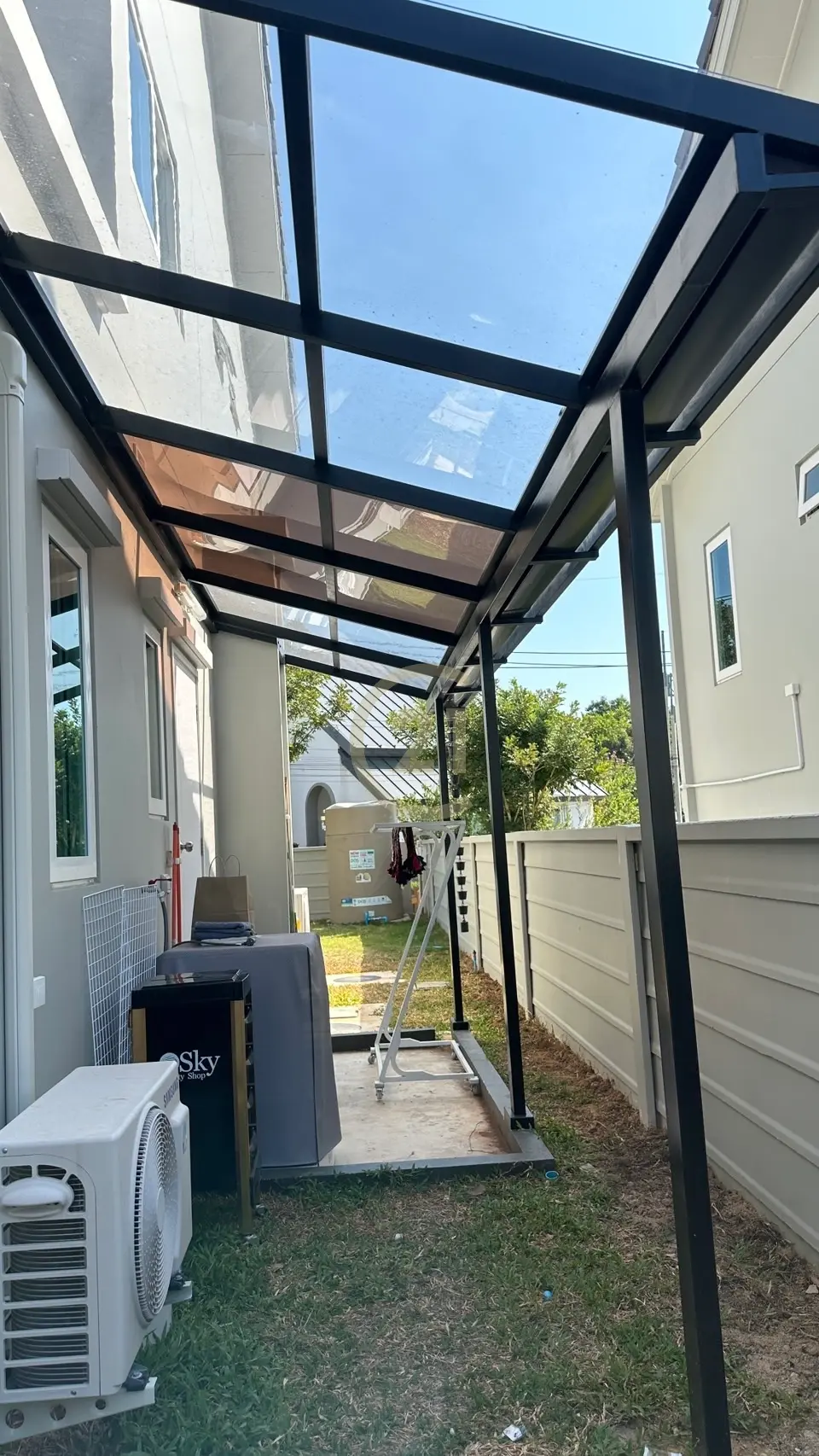 Spacious 4-Bedroom Modern Home and Lush Gardens in Pa Khlok, Phuket