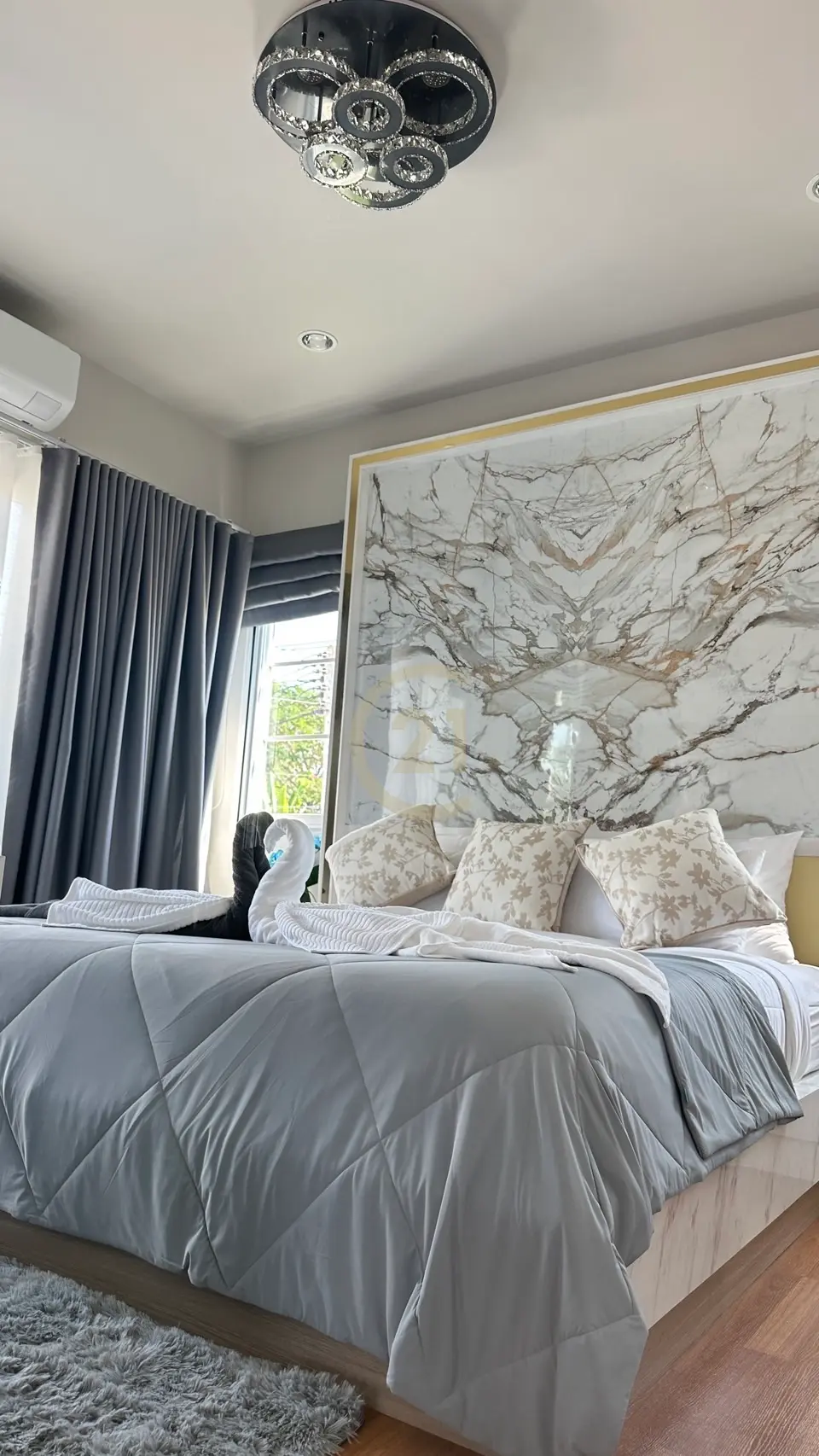 Spacious 4-Bedroom Modern Home and Lush Gardens in Pa Khlok, Phuket
