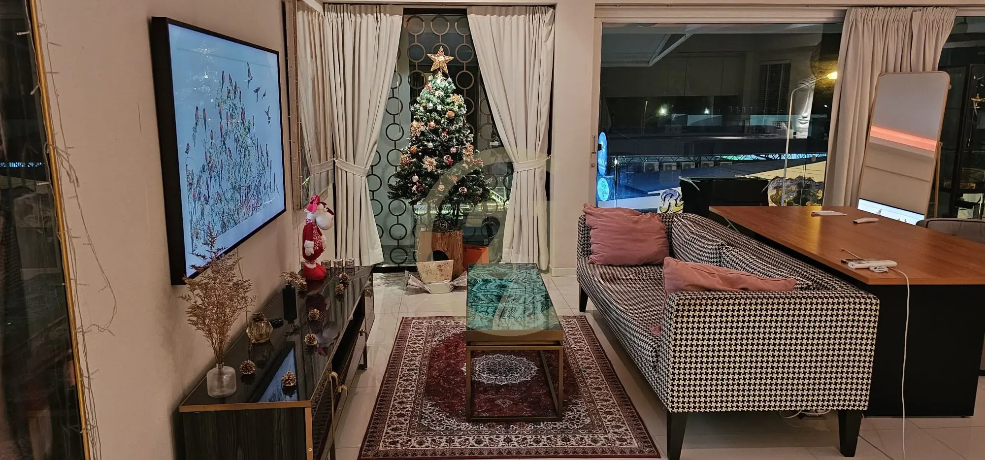 Spacious 1-Bed Condo in Rawai with Balcony Overlooking Rawai Beach