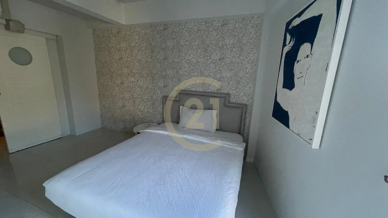 Spacious 4-Bed Penthouse in Rawai with Modern Living Spaces for Rent