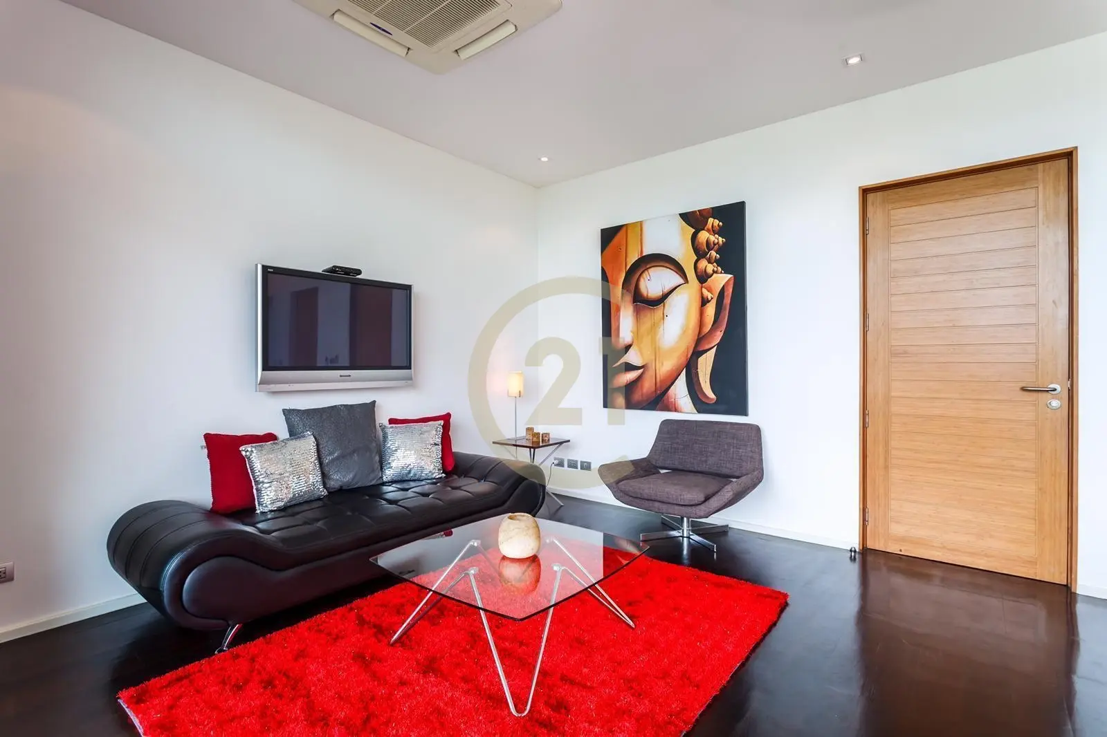 Seaview 4-Bedroom Villa with Private Pool and Modern in Rawai, Phuket