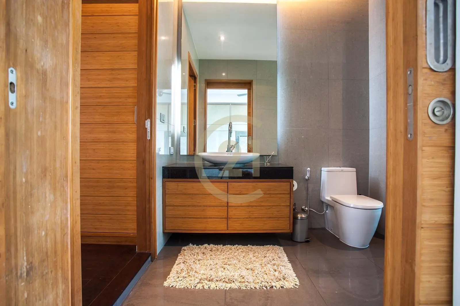Seaview 4-Bedroom Villa with Private Pool and Modern in Rawai, Phuket